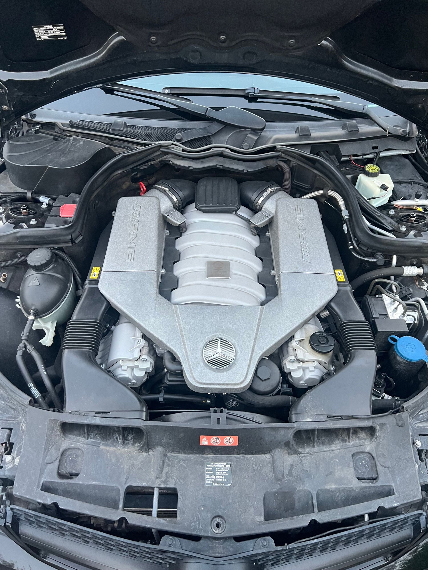 2008 Mercedes-Benz C63 AMG - 2008 C63 AMG - Used - VIN WDDGF77X98F196172 - 156,000 Miles - 8 cyl - 2WD - Automatic - Monterey, CA 93940, United States