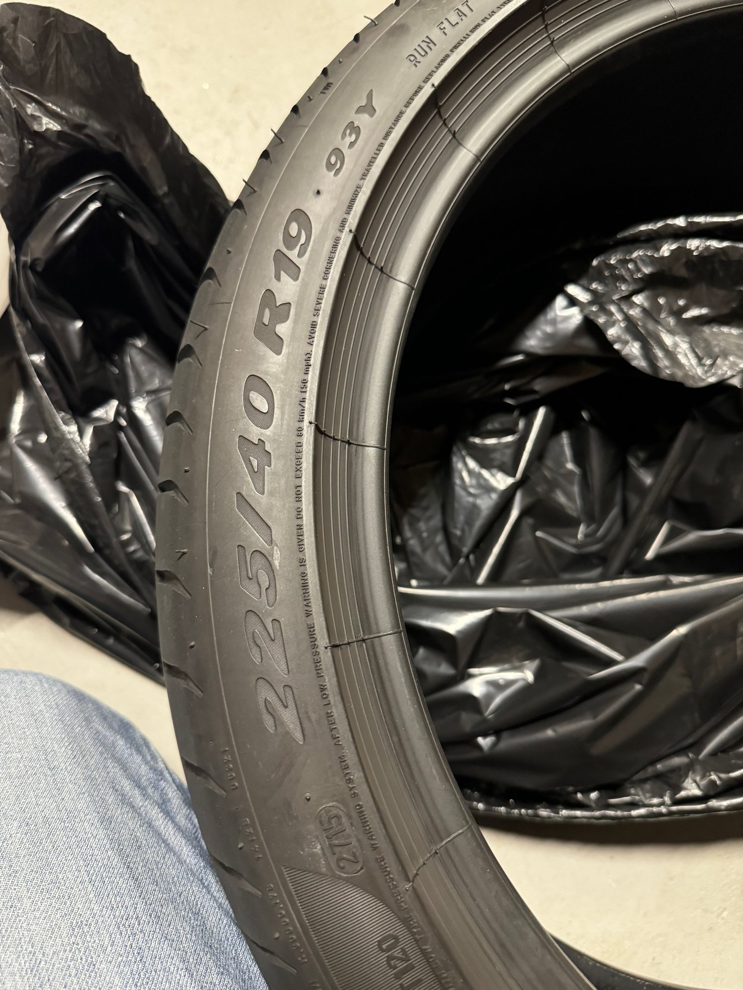 Wheels and Tires/Axles - Pirelli P-Zero 19” - C450 AMG OEM - Used - -1 to 2025  All Models - Kennett Square, PA 19348, United States