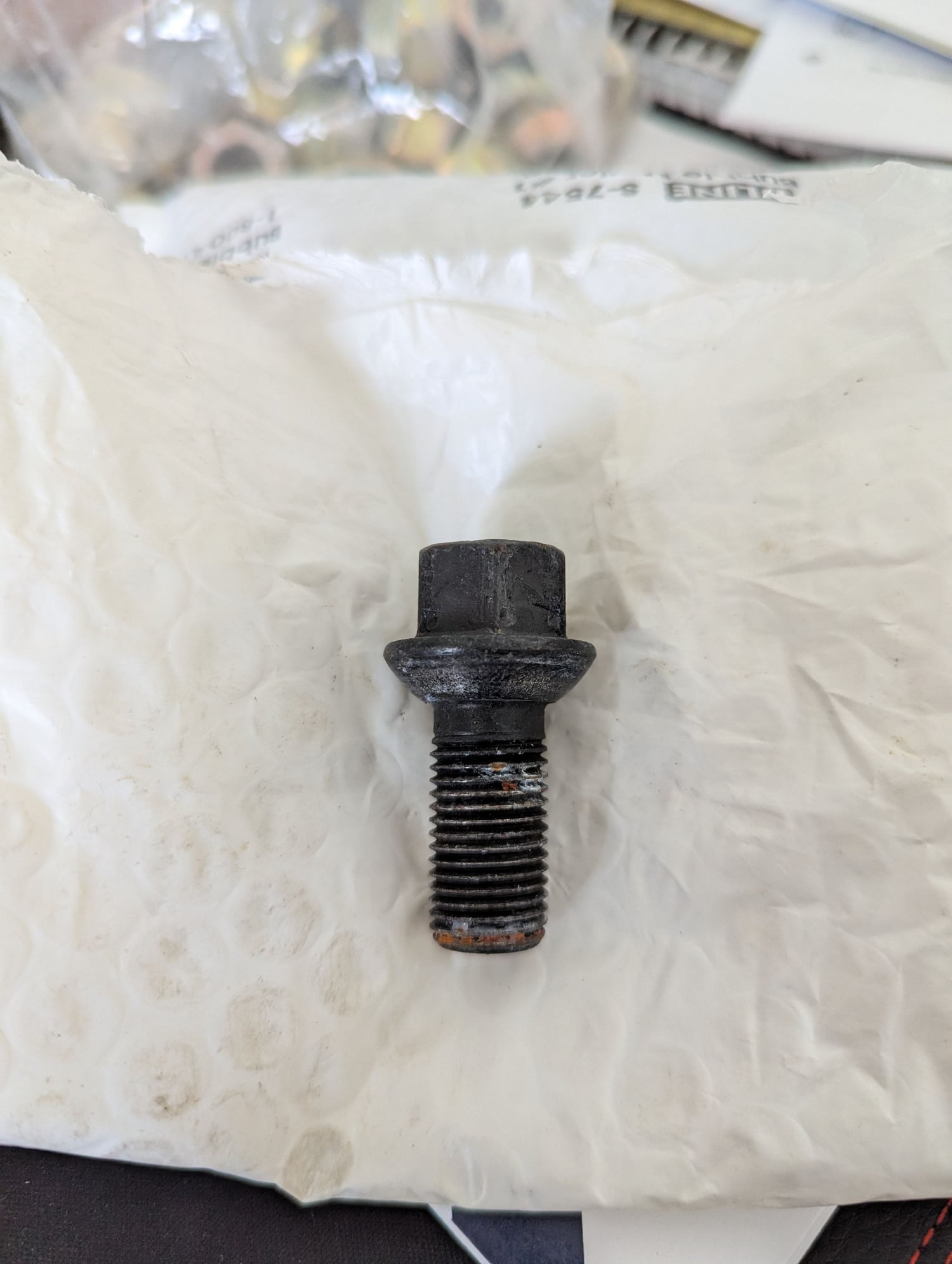 Miscellaneous - Lug bolts - Used - 2012 to 2018 Mercedes-Benz CLS63 AMG S - Orlando, FL 32807, United States