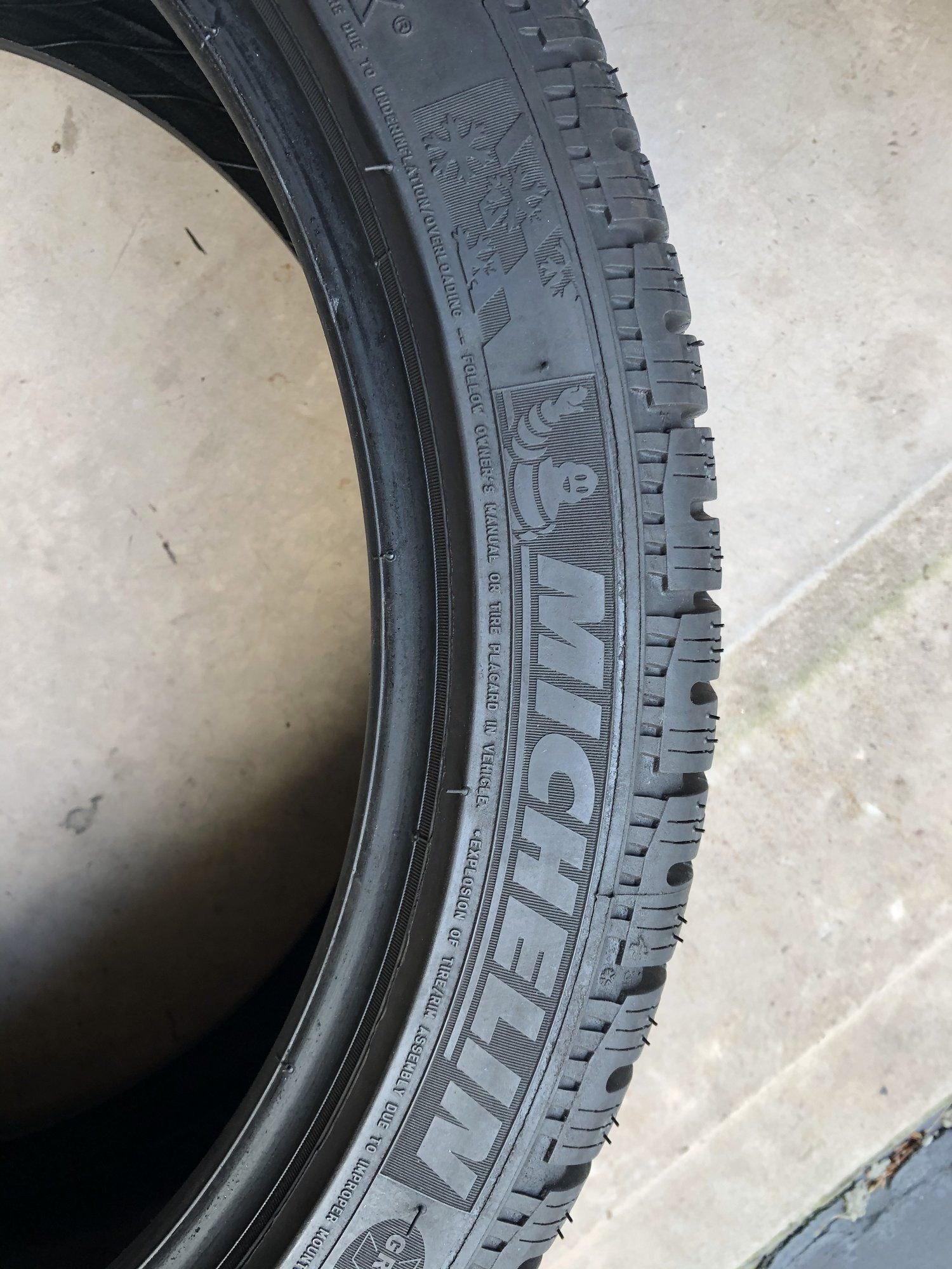 Wheels and Tires/Axles - Michelin Pilot Alpin Winter tires 225/40/r18 - 10/32nds (Location NYC) - Used - 0  All Models - New York, NY 10038, United States