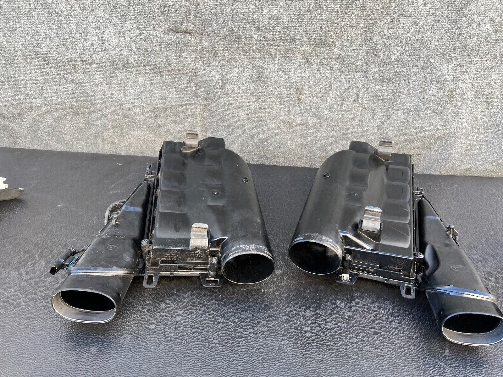 Engine - Intake/Fuel - Mercedes AMG air boxes M157 or M278 great condition pair $400 - Used - 2014 to 2019 Mercedes-Benz E63 AMG - Aurora, CO 80016, United States