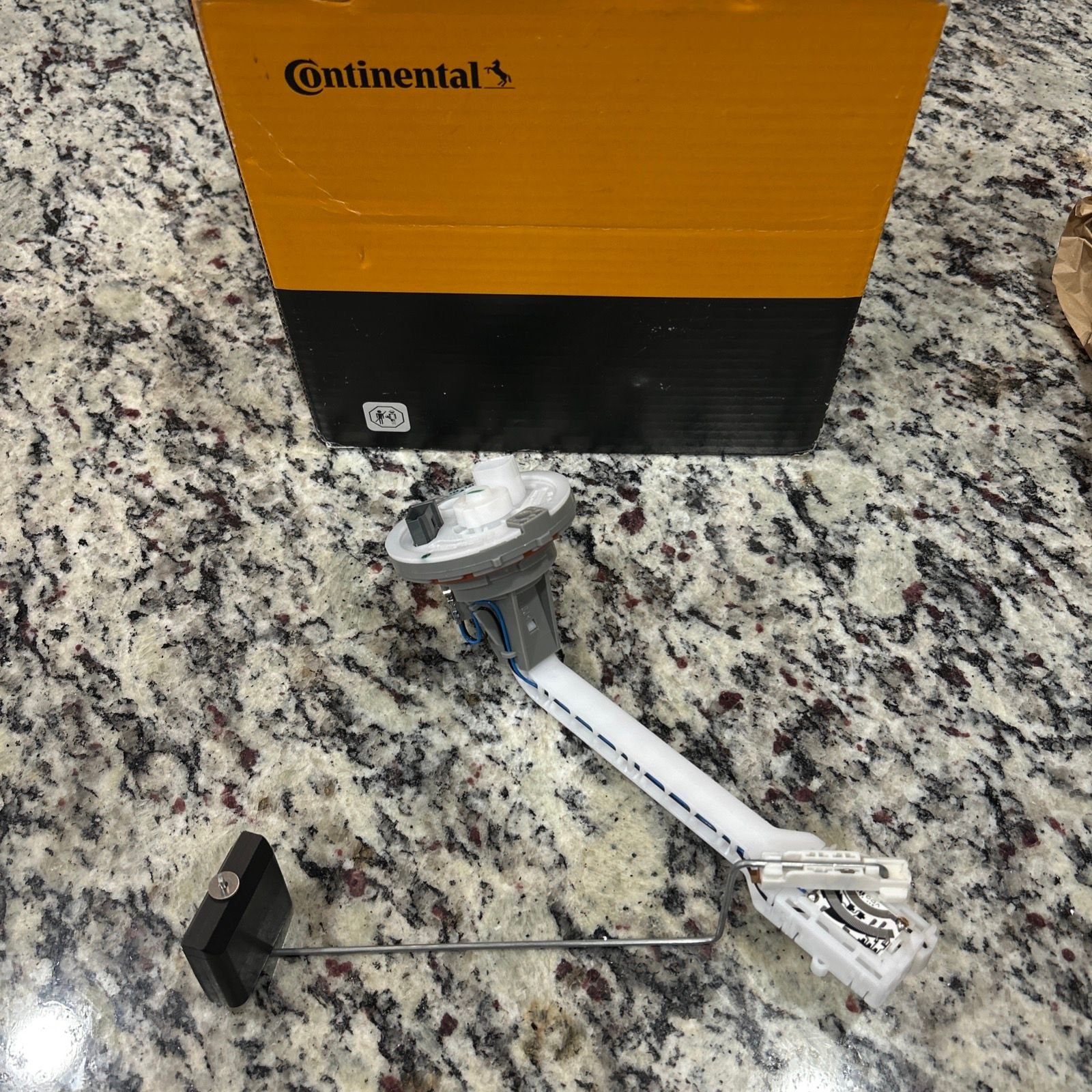 Engine - Intake/Fuel - Continental 2105424117 Fuel Tank Level Sending Unit - New - 0  All Models - Port Saint Lucie, FL 34953, United States