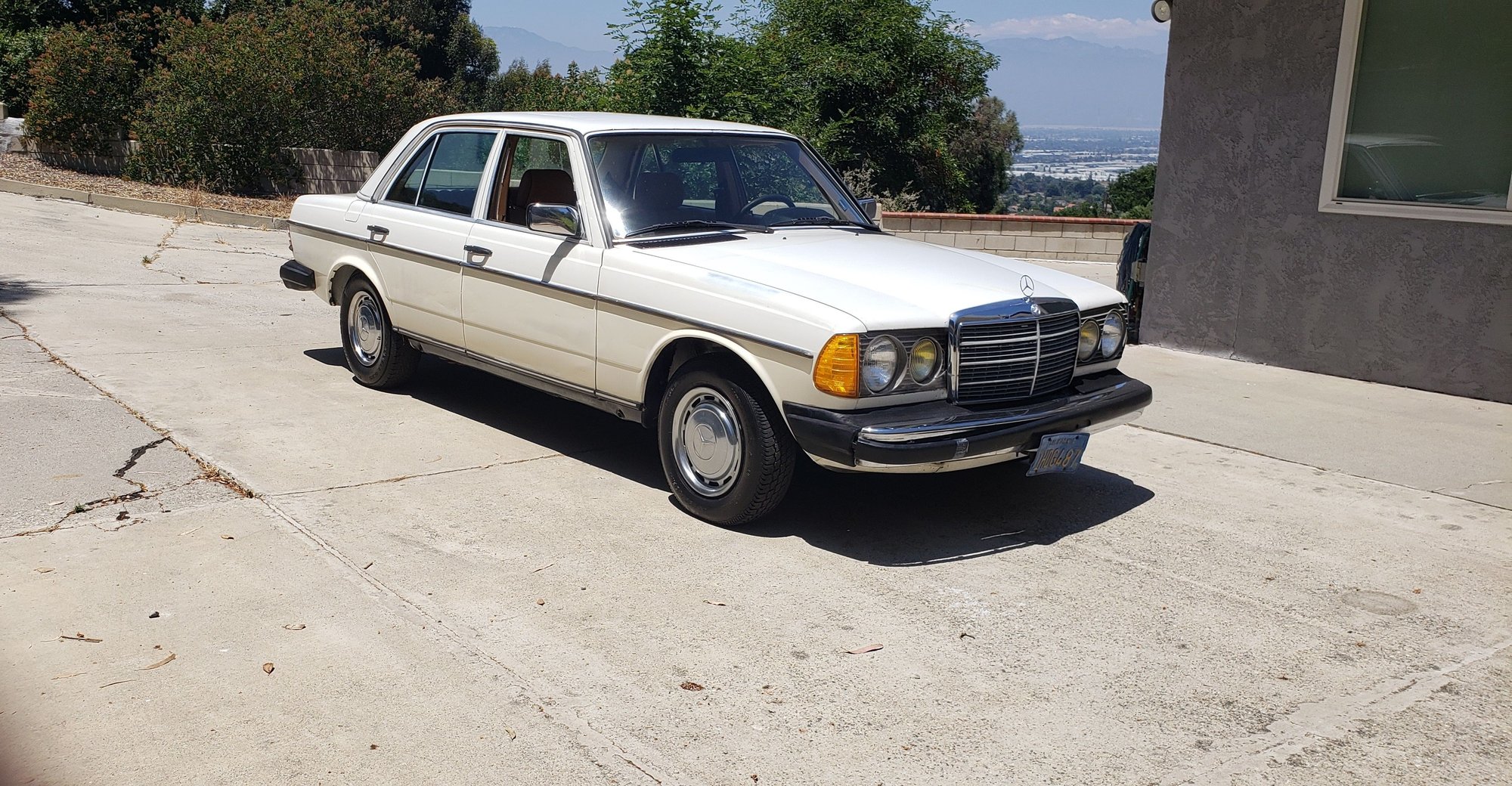 1983 Mercedes-Benz 240D - 1983 Mercedes 240D - Beautiful California Car - Used - VIN WDBAB23AXDB401174 - 4 cyl - 2WD - Automatic - Sedan - White - Hacienda Heights, CA 91745, United States