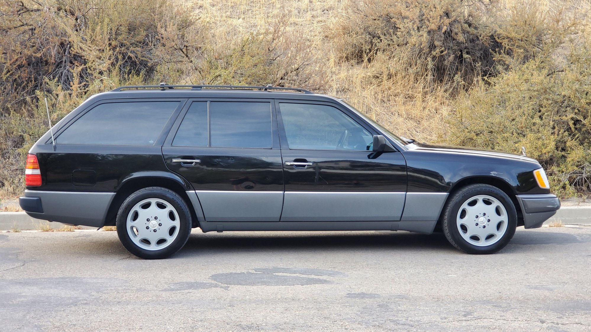 1995 Mercedes-Benz E320 - FS: 1995 E320 Wagon, 130,000 miles, EX Califorina car - Used - VIN WDBEA92E8SF314462 - 130,000 Miles - 6 cyl - 2WD - Automatic - Wagon - Black - Salt Lake City, UT 84119, United States