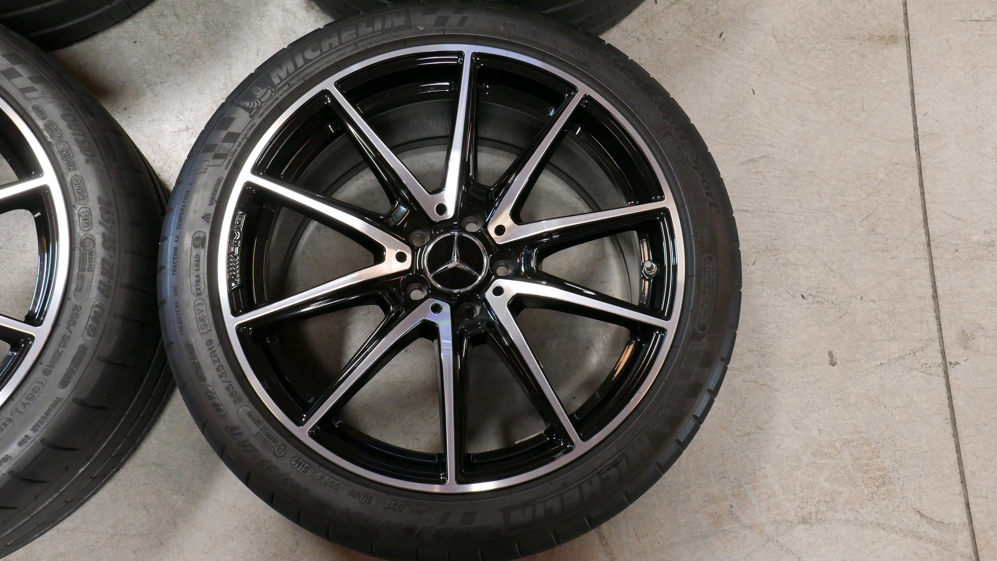 Wheels and Tires/Axles - 19" front/20" rear AMG twin 5-spoke w/ Michelin Pilot PSS Tires - Used - 2016 to 2018 Mercedes-Benz AMG GT - 2010 to 2015 Mercedes-Benz SLS AMG - Culver City, CA 90232, United States