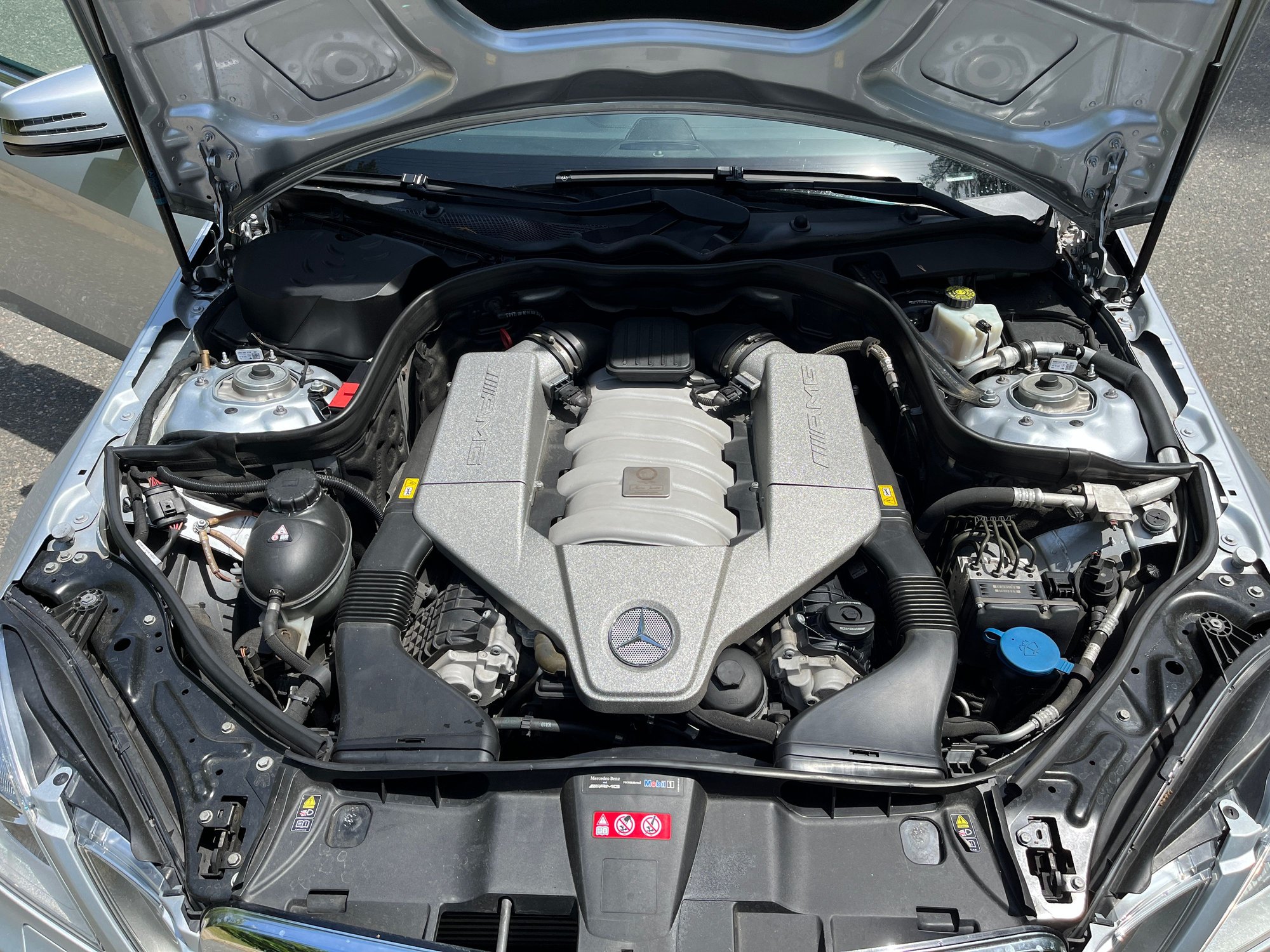 2011 Mercedes-Benz E63 AMG - 2011 Mercedes-Benz E-Class AMG E63 P30 - $39,900 (South Easton) - Used - VIN wddhf7hb0ba308269 - 72,169 Miles - 8 cyl - 2WD - Automatic - Sedan - Silver - South Easton, MA 02375, United States