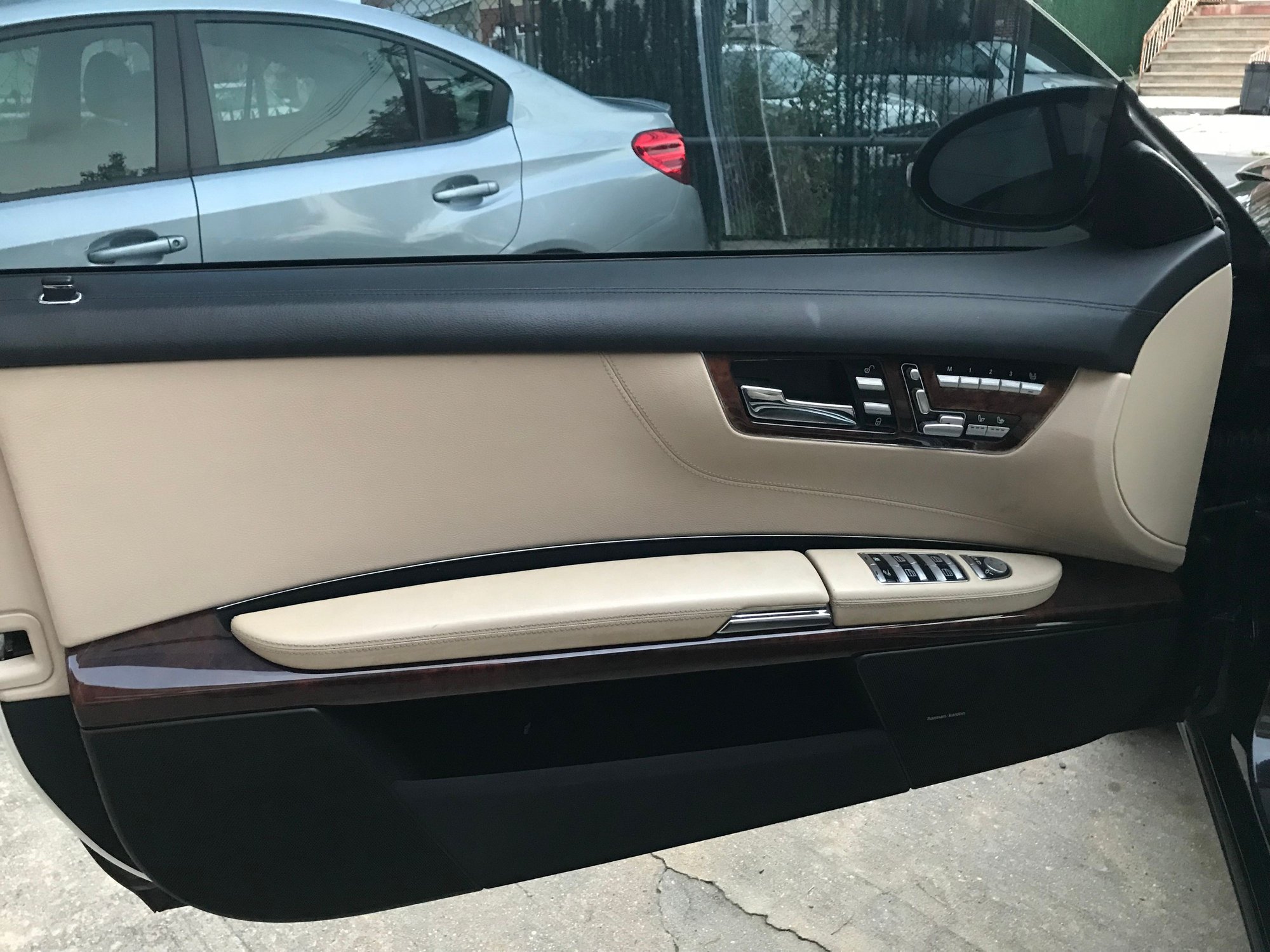 2007 Mercedes-Benz CL550 - 2007 Mercedes Benz CL550 CRASHED - Used - VIN WDDEJ71X97A002508 - 108,000 Miles - 8 cyl - 2WD - Automatic - Coupe - Black - New York, NY 11101, United States