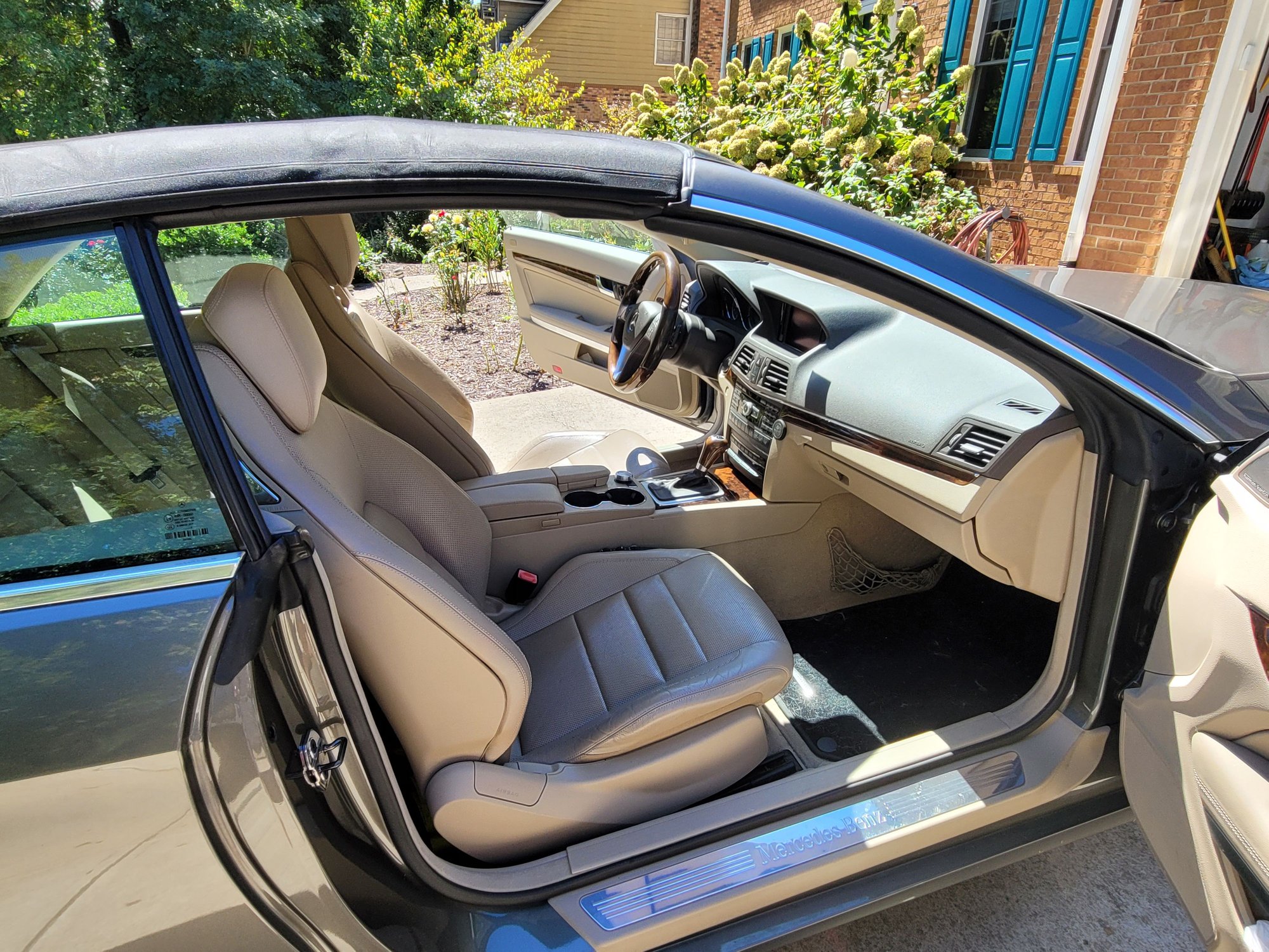2012 Mercedes-Benz E350 - 2012 Mercedes A207 E350 Cabriolet - Used - VIN WDDK5KF1CF170957 - 71,645 Miles - 6 cyl - 2WD - Automatic - Convertible - Other - Marietta, GA 30067, United States