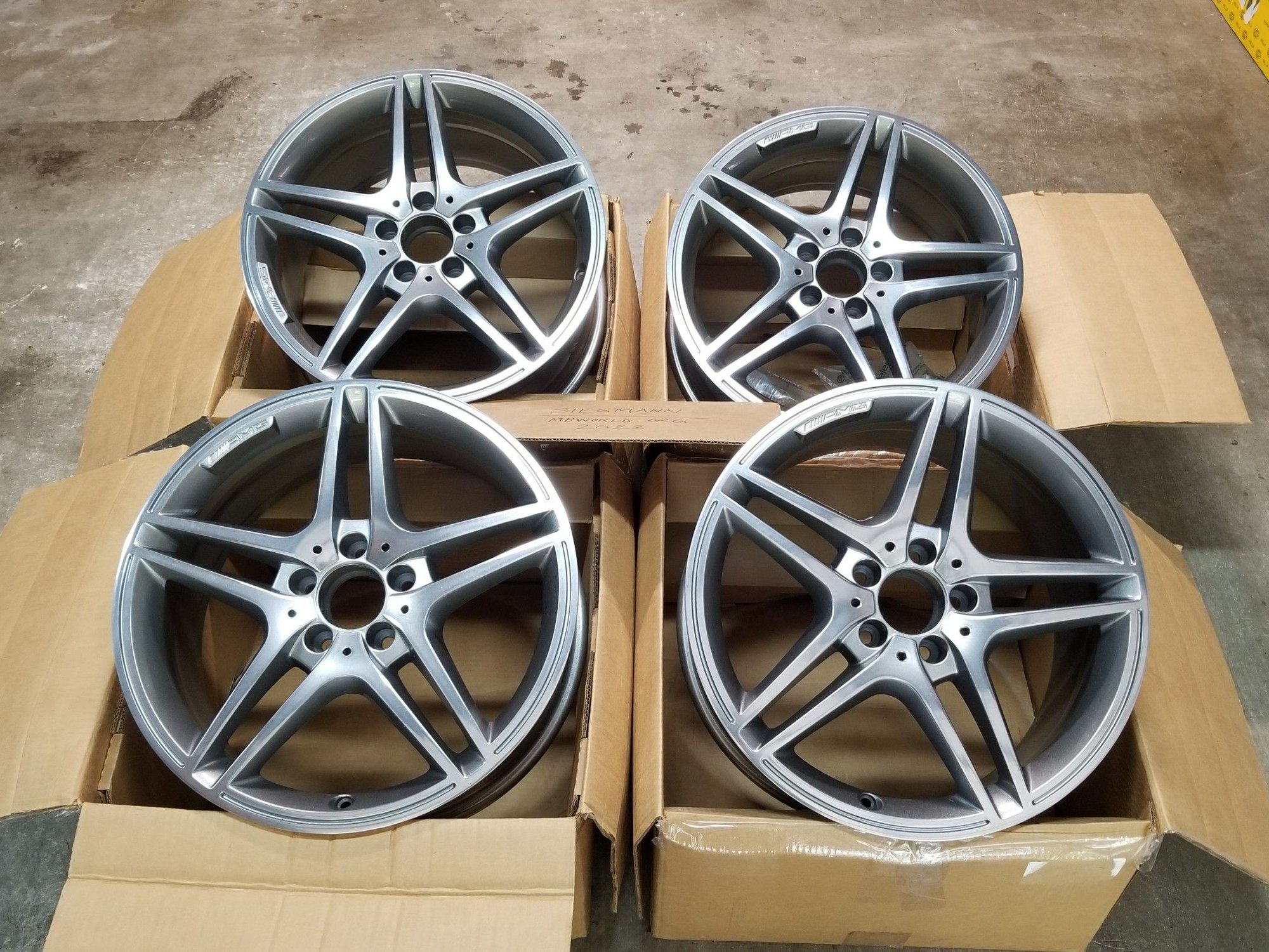 Wheels and Tires/Axles - W204 C63 AMG Factory 18" Staggered Wheels - Excellent - Used - 2008 to 2015 Mercedes-Benz C63 AMG - 2008 to 2015 Mercedes-Benz C300 - 2008 to 2015 Mercedes-Benz C350 - 2010 to 2017 Mercedes-Benz E350 - 2010 to 2017 Mercedes-Benz E550 - 2014 to 2017 Mercedes-Benz E400 - Sarasota, FL 34243, United States