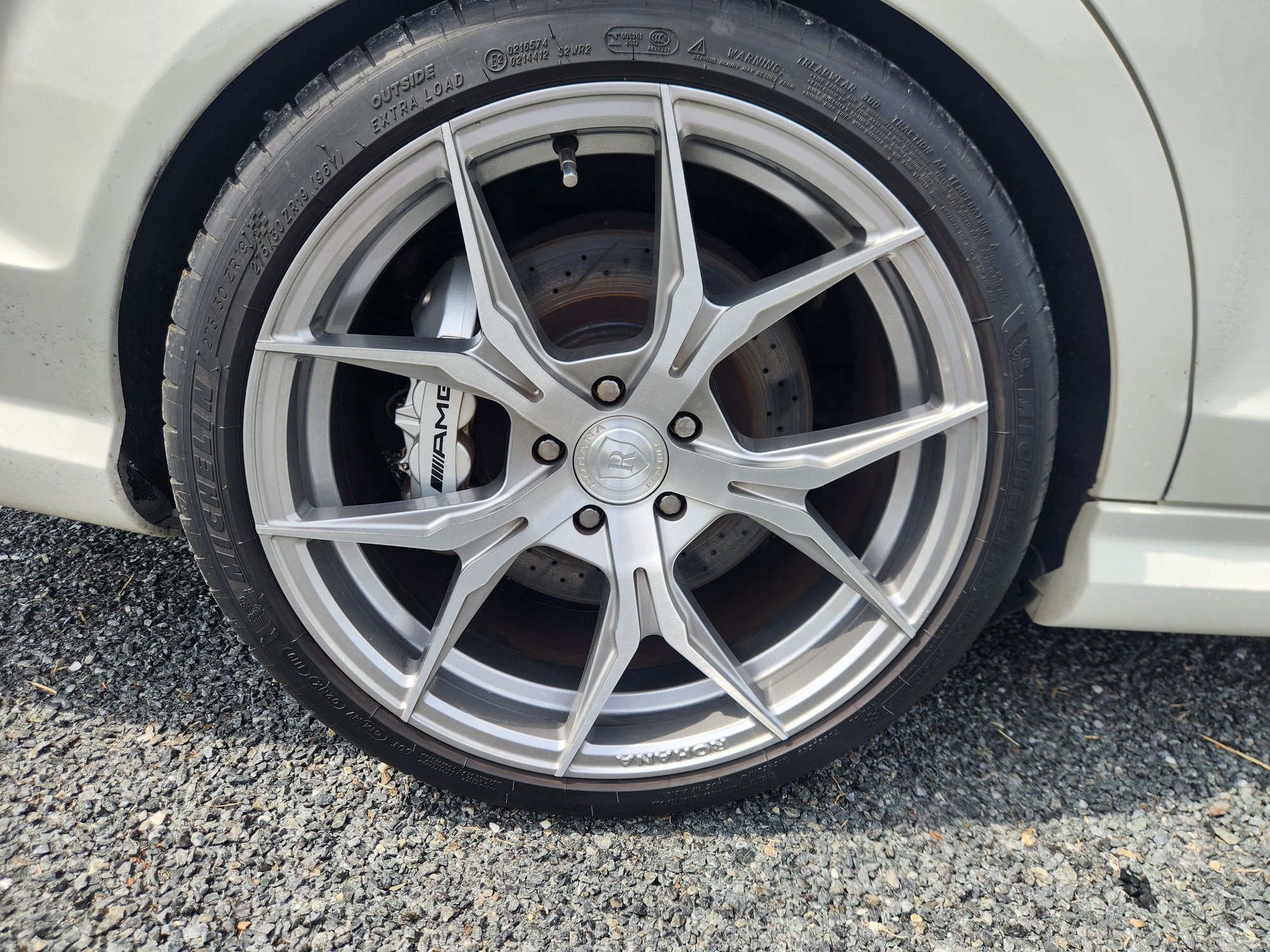 2009 Mercedes-Benz C63 AMG - Properly sorted and Youtube famous C63 - Used - VIN WDDGF77X89F308171 - 78,700 Miles - 8 cyl - 2WD - Automatic - Sedan - White - Centreville, MD 21617, United States