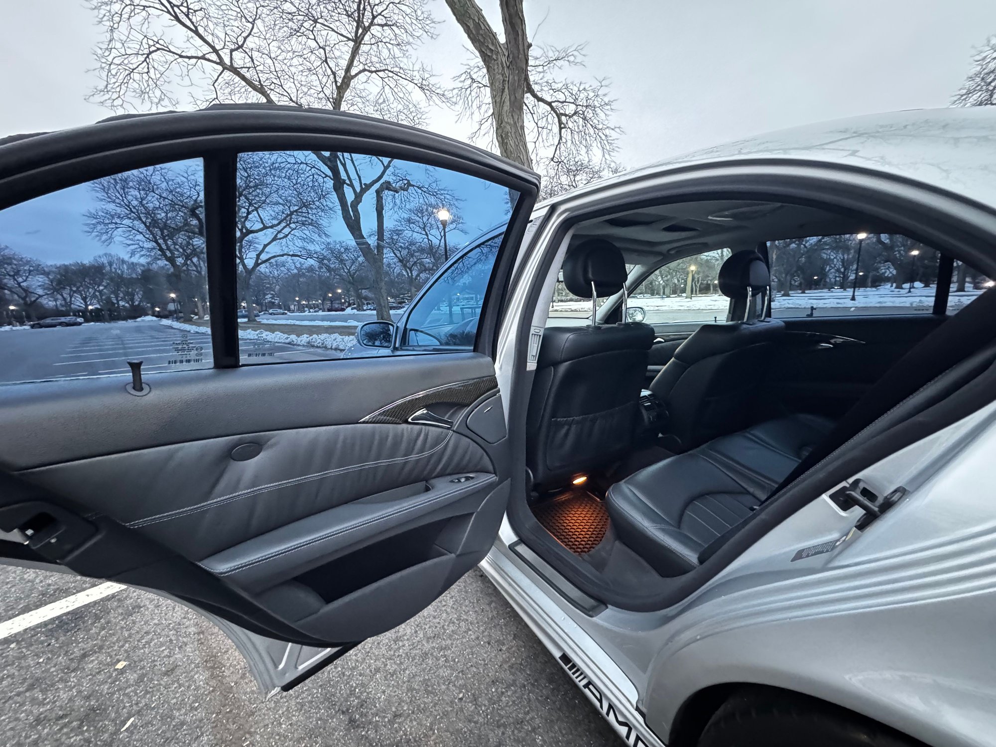 2005 Mercedes-Benz E55 AMG - BEAUTIFUL, WELL-MAINTAINED LOW MILEAGE MECHANIC OWNED - Used - VIN WDBUF76J05A715255 - 92,500 Miles - 8 cyl - 2WD - Automatic - Sedan - Silver - Westbury, NY 11590, United States