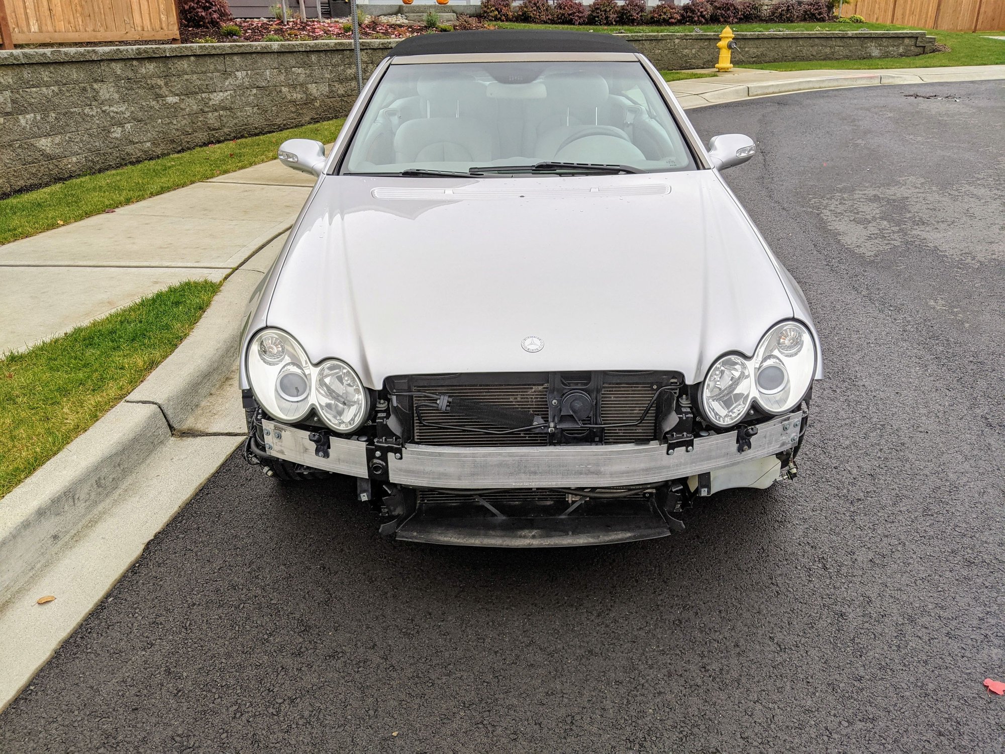 2004 Mercedes-Benz CLK500 - One of it's kind 2004 w209 convertible with 5.0 and 6 speed manual transmission - Used - VIN WDBTK65G14T004805 - 81,000 Miles - 8 cyl - 2WD - Manual - Convertible - Silver - Maple Valley, WA 98038, United States