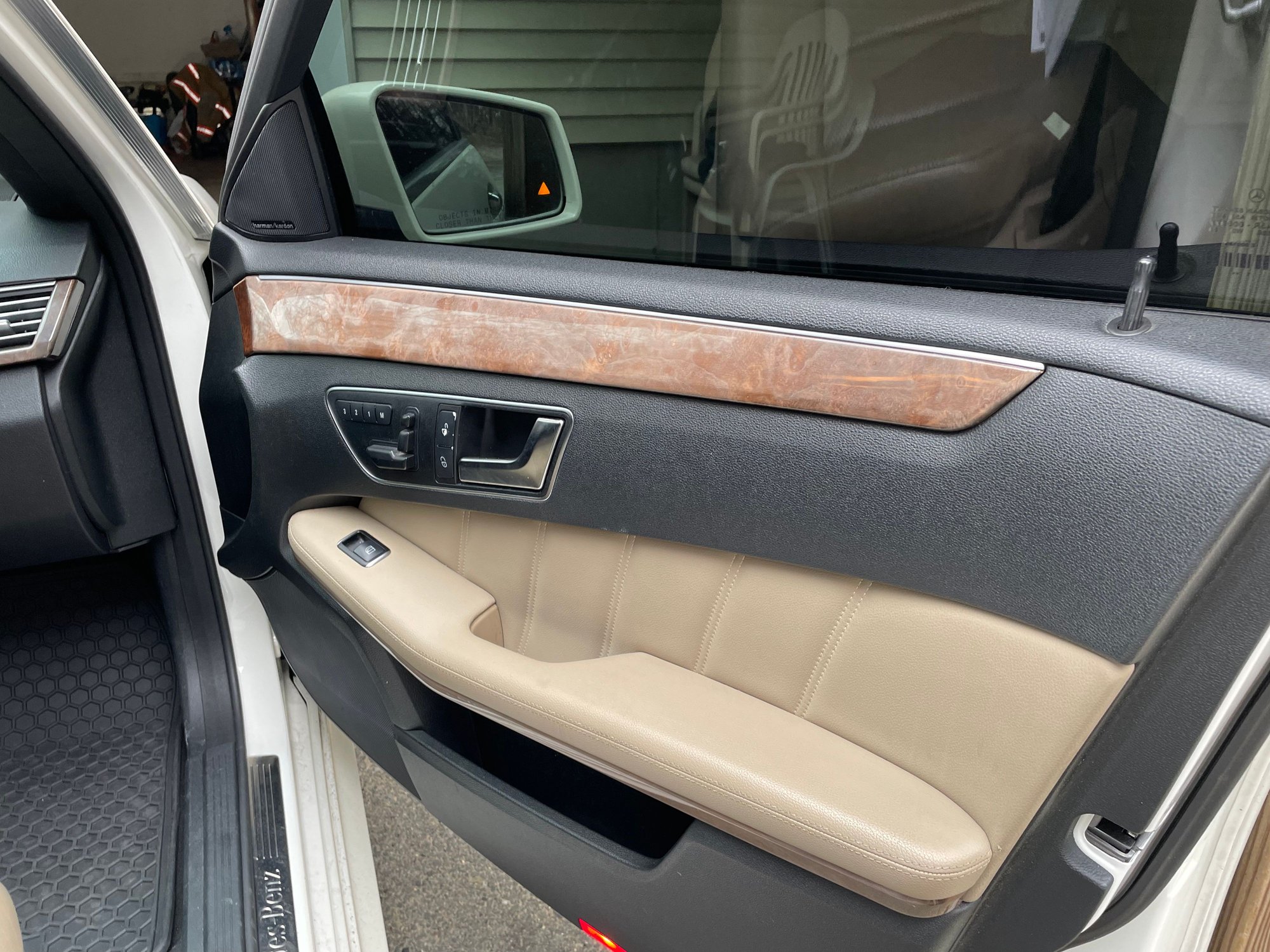 2012 Mercedes-Benz E550 - FS- E550 4matic tuned 487whp / 588wtq. Well maintained - Used - VIN Wddhf9bb4ca565179 - 148,000 Miles - 8 cyl - AWD - Automatic - Sedan - White - Mansfield, MA 02048, United States