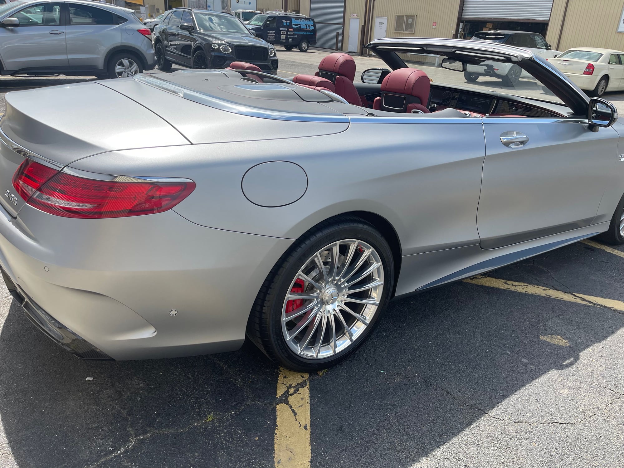 2017 Mercedes-Benz S65 AMG - 2017 Mercedes benz - Used - VIN WDDXK7KB8HA023649 - 6,500 Miles - 12 cyl - 2WD - Automatic - Convertible - Gray - Staten Island, NY 10314, United States