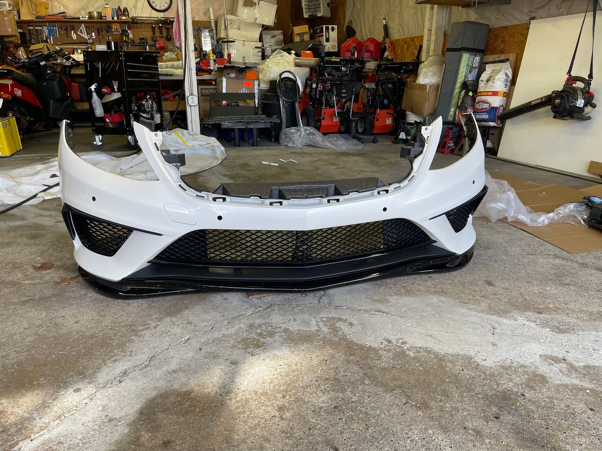 Exterior Body Parts - S63 AMG front bumper (sedan) - Used - 2015 to 2017 Mercedes-Benz S63 AMG - Quincy, MA 02170, United States
