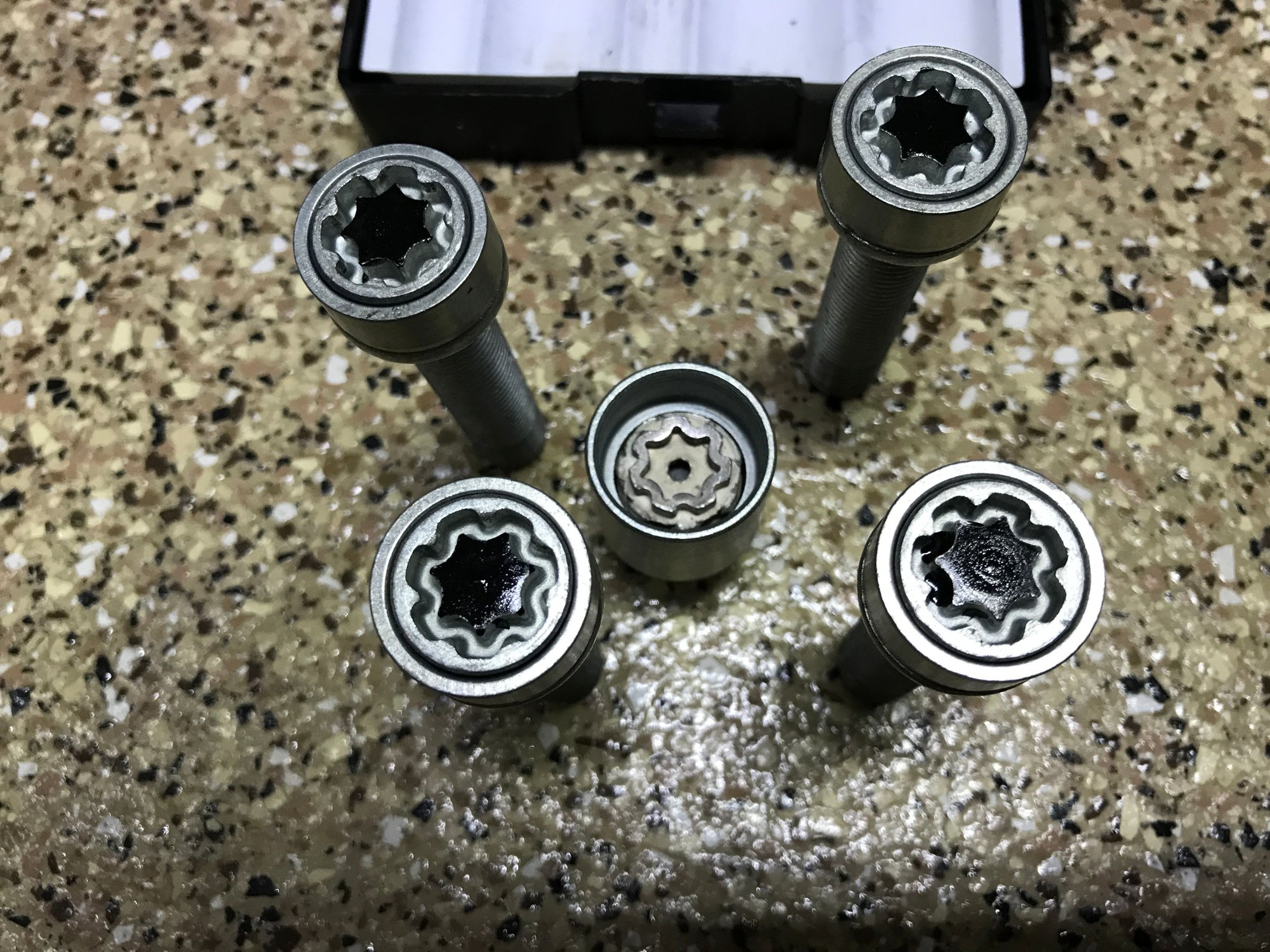 Wheels and Tires/Axles - Farad Italian Starlocks Wheel Lock Bolts M14x1.5x60 R14 Mercedes Ball Seat - New - 0  All Models - Sarasota, FL 34233, United States