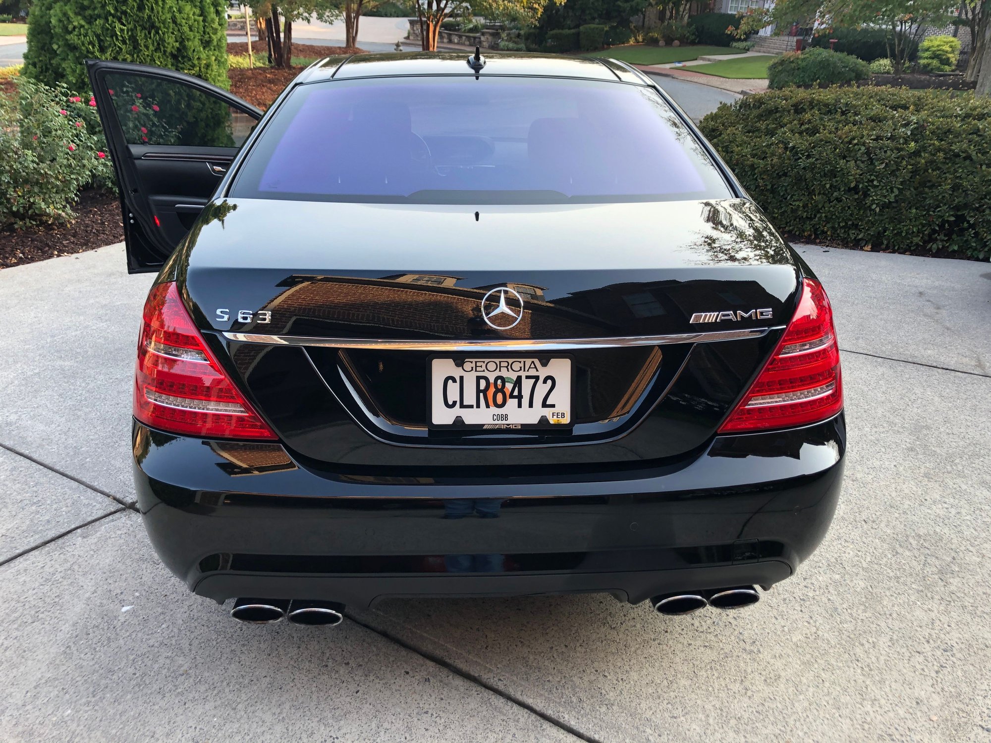 2010 Mercedes-Benz S63 AMG - 2010 Mercedes Benz S63 - Used - VIN WDDNG7HB1AA304052 - 39,228 Miles - 8 cyl - 2WD - Automatic - Black - Kennesaw, GA 30152, United States