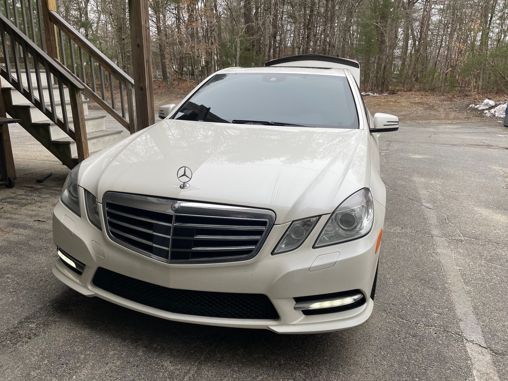 2012 Mercedes-Benz E550 - FS- E550 4matic tuned 487whp / 588wtq. Well maintained - Used - VIN Wddhf9bb4ca565179 - 148,000 Miles - 8 cyl - AWD - Automatic - Sedan - White - Mansfield, MA 02048, United States