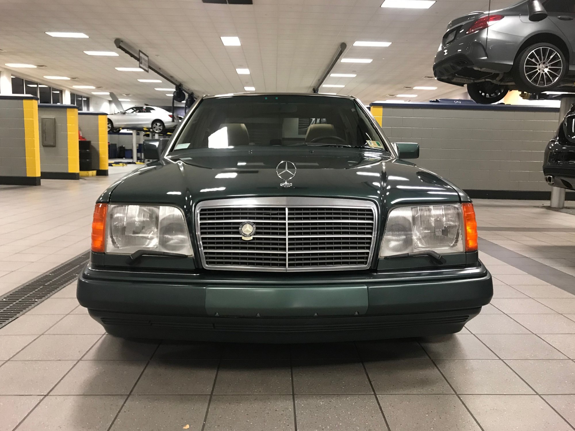 1995 Mercedes-Benz E300 - 1995 Mercedes-Benz E300 Diesel (Garage kept, dealership serviced, adult owned) - Used - VIN WDBEB31E6SC157429 - 239,801 Miles - 6 cyl - 2WD - Automatic - Sedan - Other - Manassas Park, VA 20111, United States
