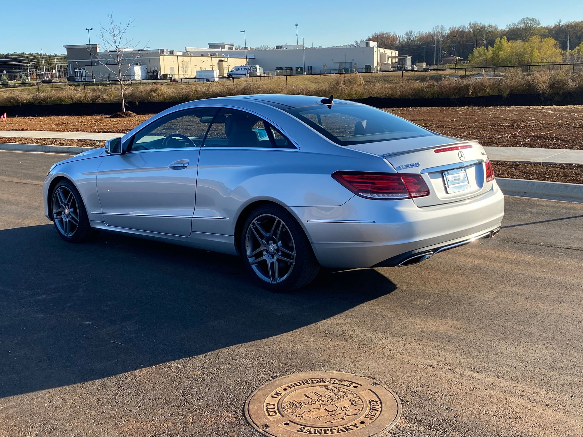 2014 Mercedes-Benz E350 - 2014 Mercedes E350 4Matic Coupe - Used - VIN WDDKJ8JB1EF263922 - 74,890 Miles - 6 cyl - 4WD - Coupe - Silver - Huntsville, AL 35824, United States