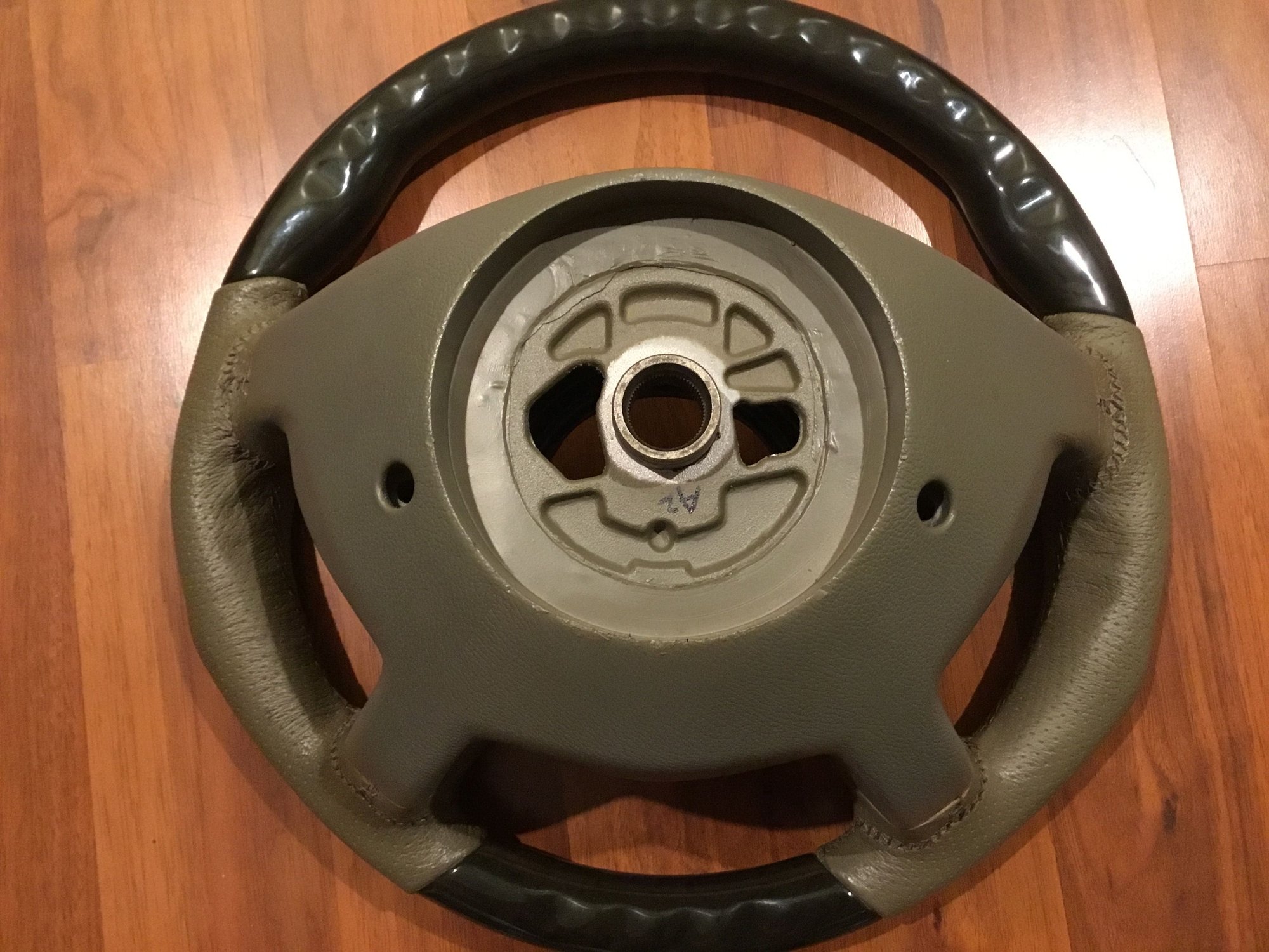 2004 Mercedes-Benz E500 - Steering wheel, leather + bird’s eye maple wood - Steering/Suspension - $200 - Dartmouth, MA 02747, United States