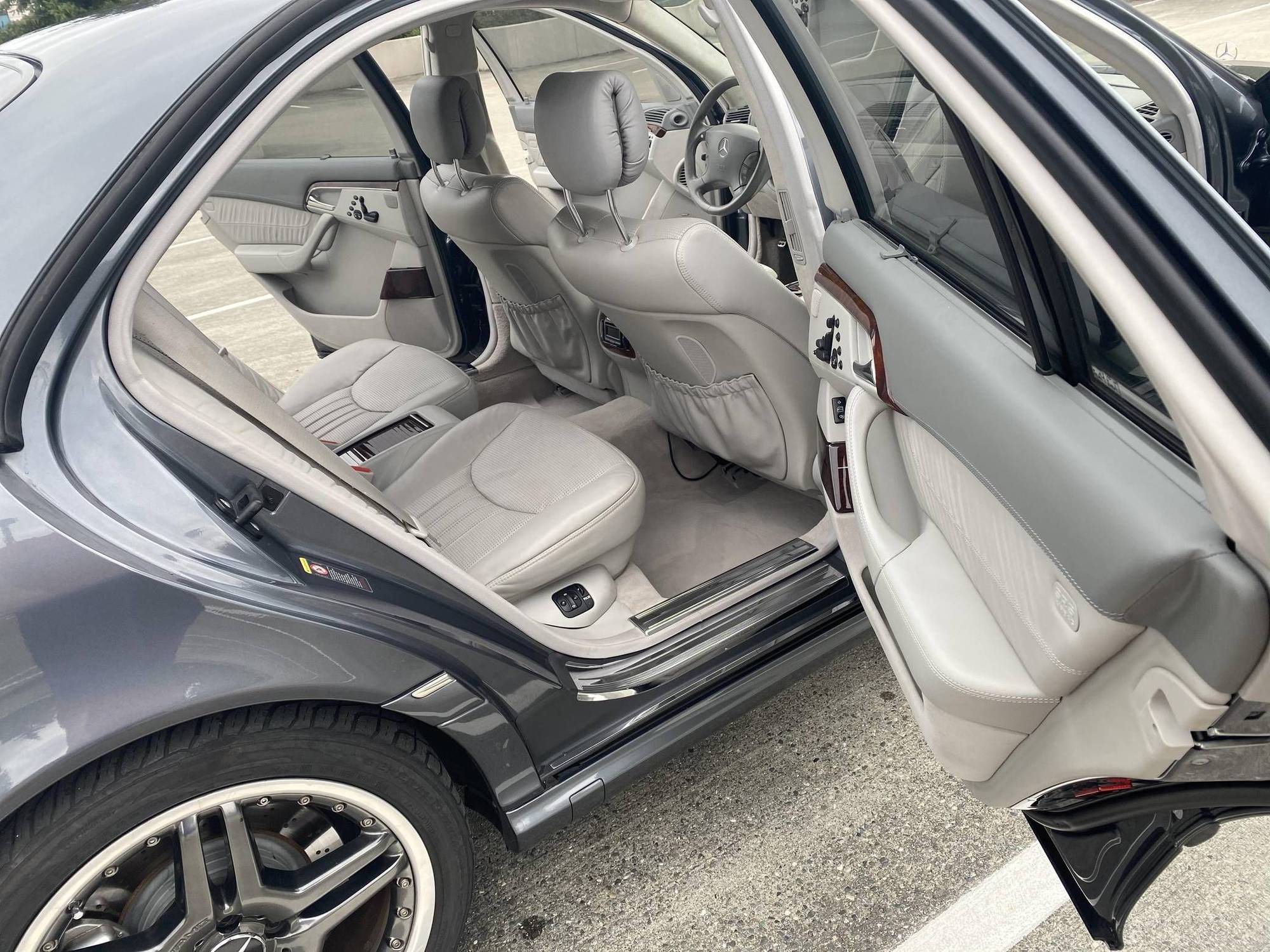 2006 Mercedes-Benz S65 AMG - Flint Grey 2006 S65 - Used - VIN WDBNG79J76A474180 - 74,100 Miles - 12 cyl - 2WD - Automatic - Sedan - Gray - Tacoma, WA 98445, United States