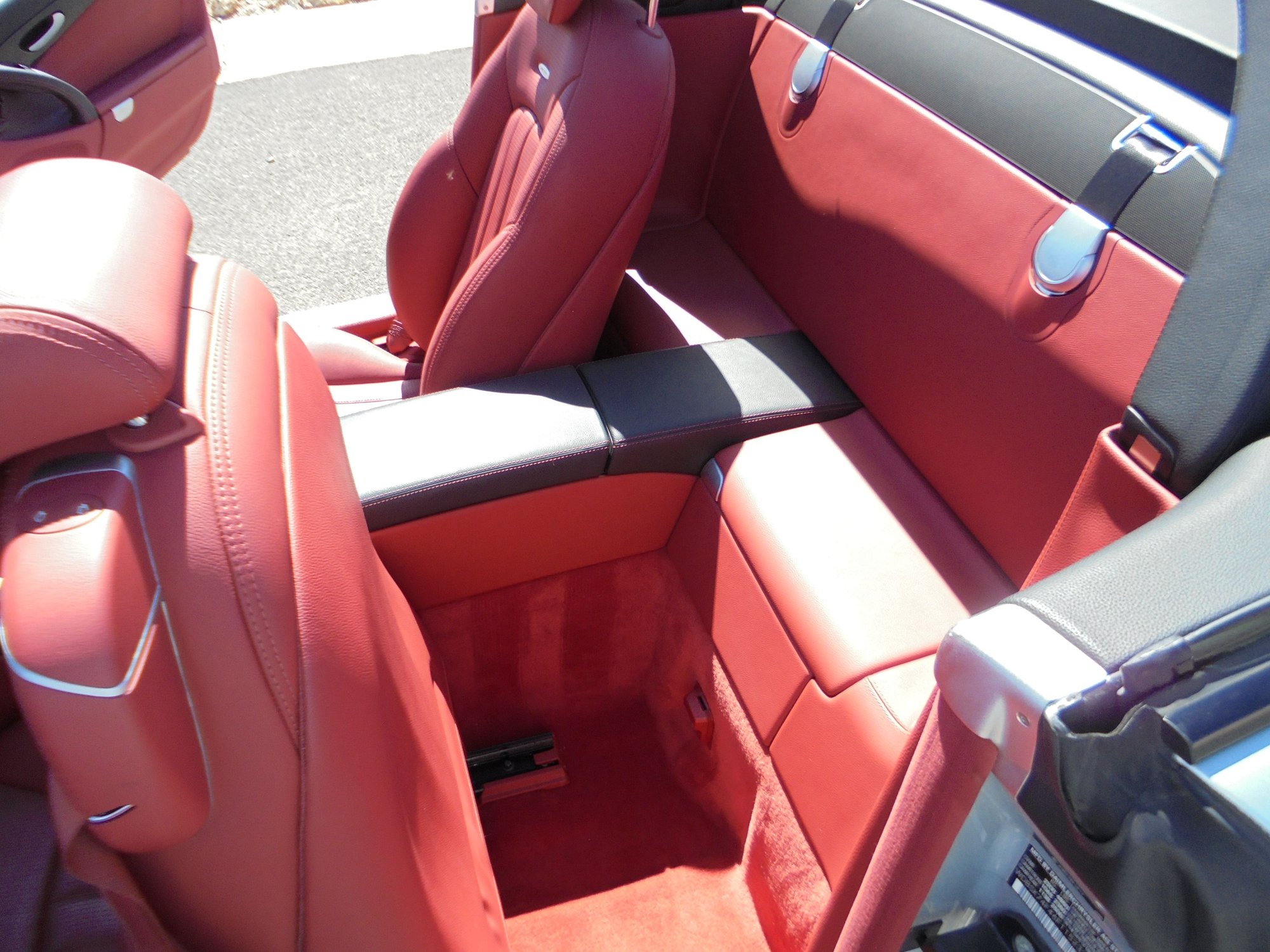 2006 Mercedes-Benz SL55 AMG - 2006 SL55 P030 31k Miles - New - VIN WDBSK74F46F115232 - 32,000 Miles - 8 cyl - 2WD - Convertible - Silver - Las Vegas, NV 89149, United States