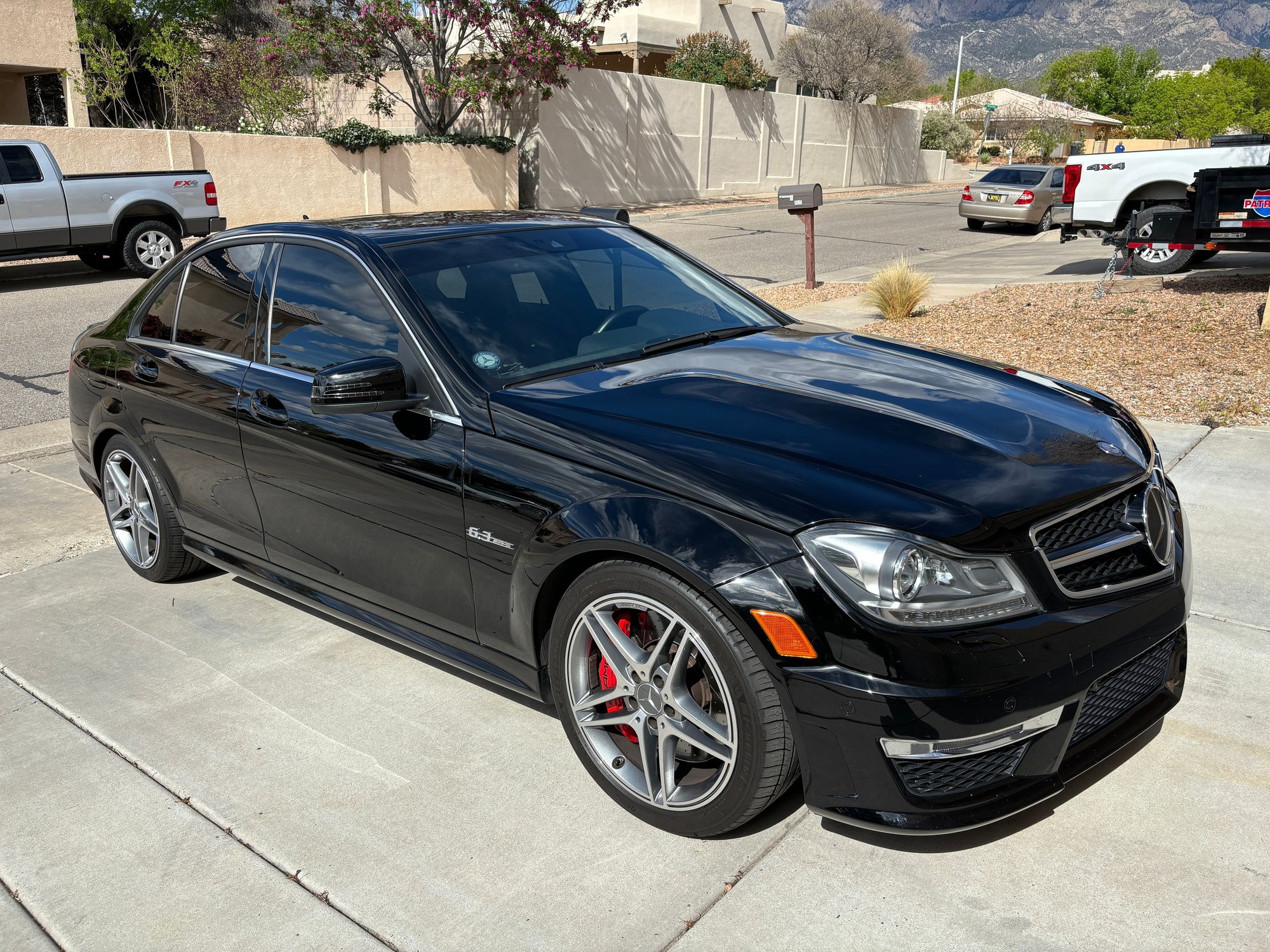 2013 Mercedes-Benz C63 AMG - 2013 Mercedes Benz C63 AMG - Used - VIN WDDGF7HB3DA807601 - 35,500 Miles - 8 cyl - 2WD - Automatic - Sedan - Black - Albuquerque, NM 87122, United States