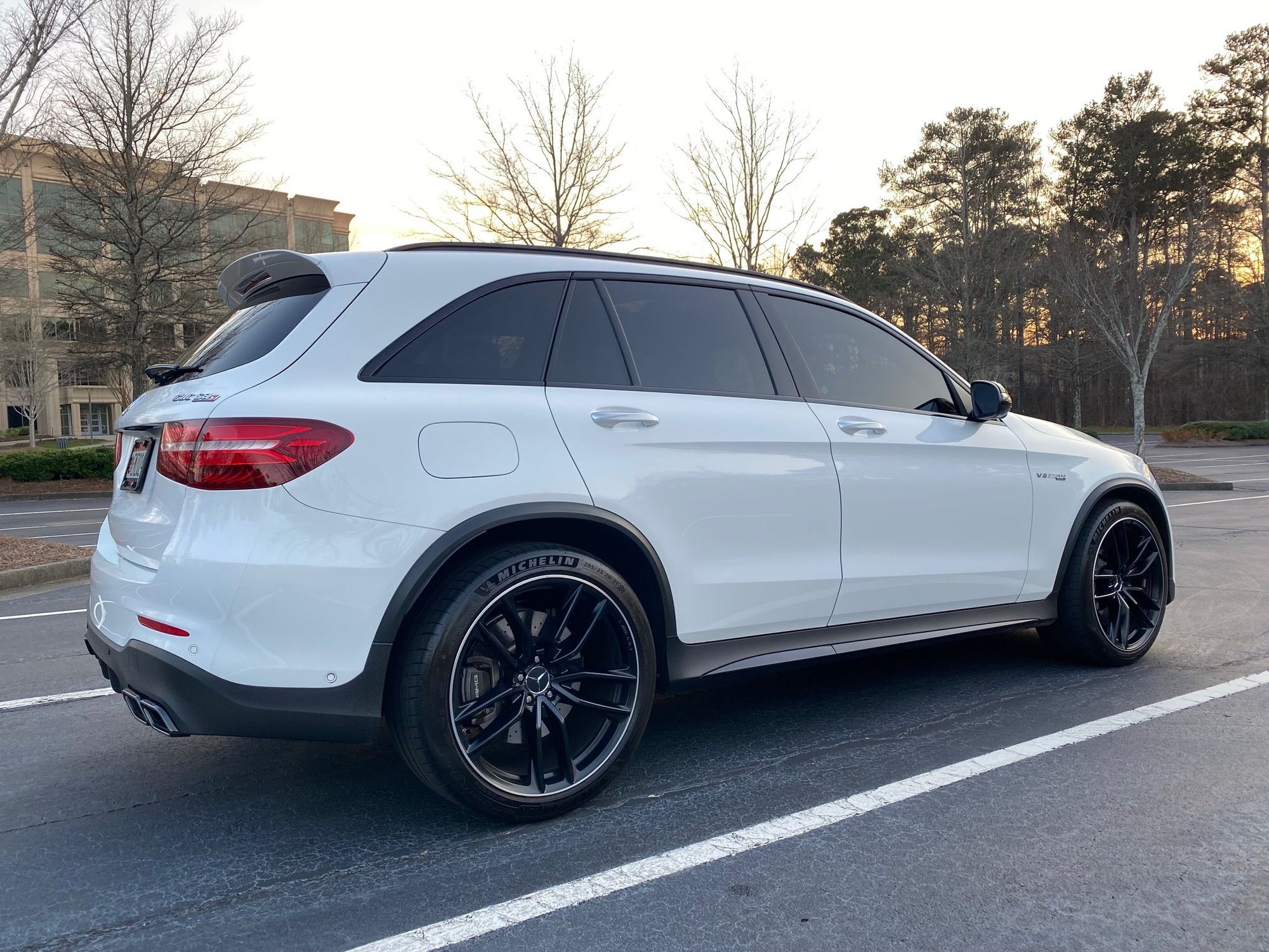 2019 Mercedes-Benz GLC63 AMG - 2019 Mercedes GLC 63 AMG - Used - VIN WDC0G8JB2KF490848 - 9,500 Miles - 8 cyl - AWD - Automatic - SUV - White - Alpharetta, GA 30009, United States