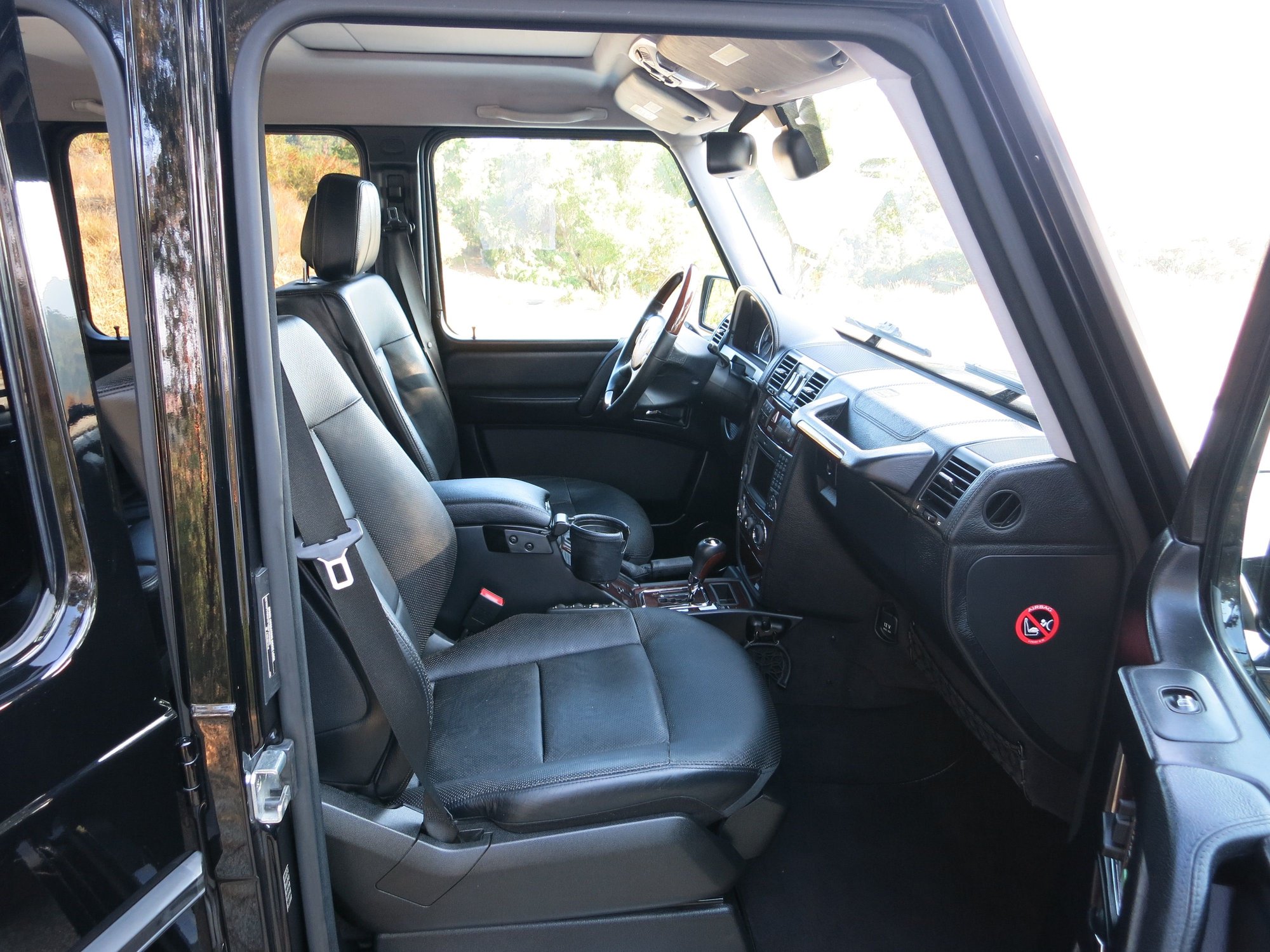 2012 Mercedes-Benz G550 - 2012 Mercedes-Benz G550 Black/Low Miles/Factory Extended Warranty - Used - VIN WDCYC3HF3CX197126 - 37,205 Miles - 8 cyl - 4WD - Automatic - SUV - Black - Palo Alto, CA 94306, United States