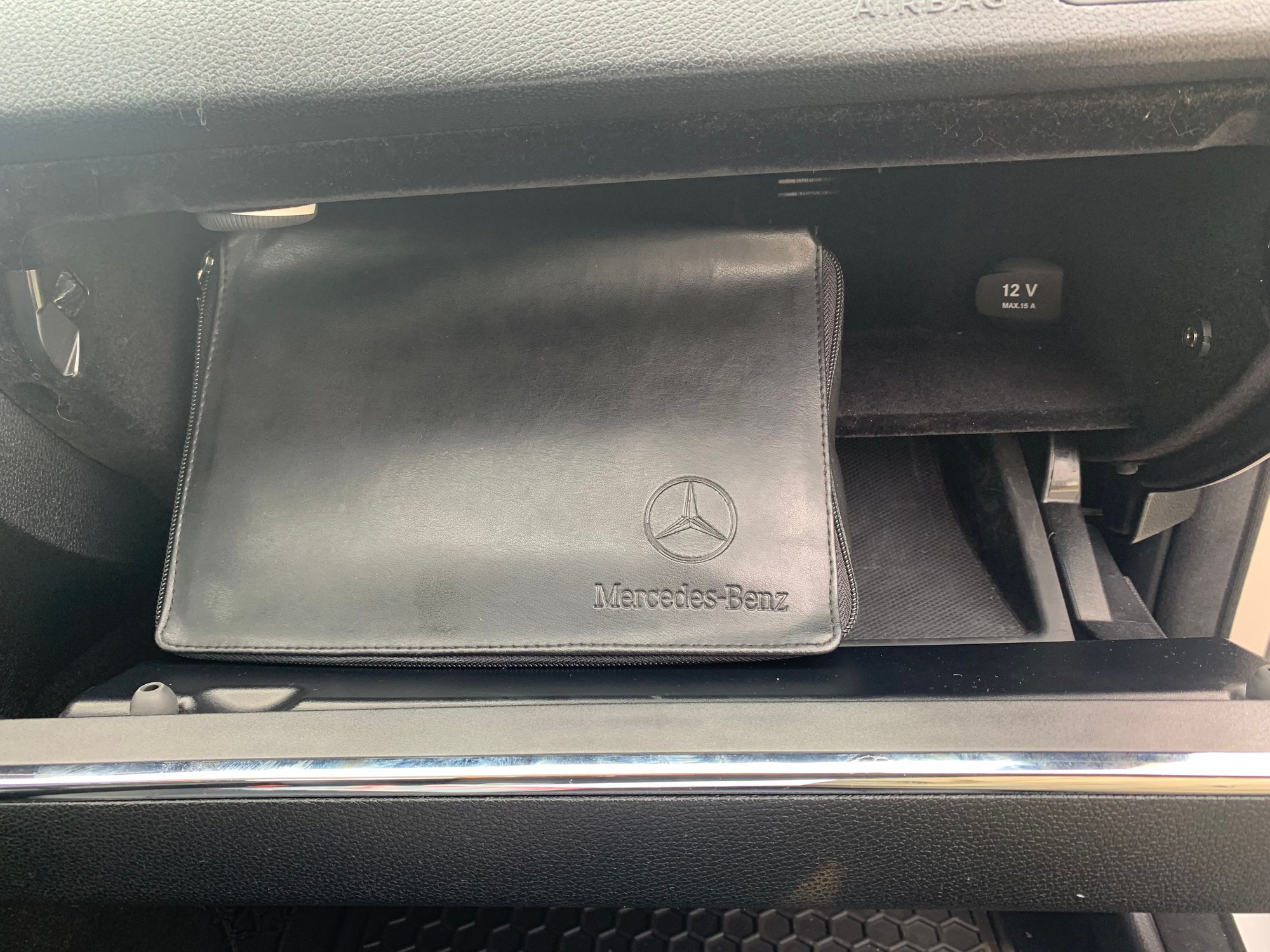 2008 Mercedes-Benz C300 - Well maintained 2008 c300 - Used - VIN WDDGF81X08F149949 - 71,500 Miles - 6 cyl - AWD - Automatic - Sedan - Silver - Huntsville, AL 35806, United States