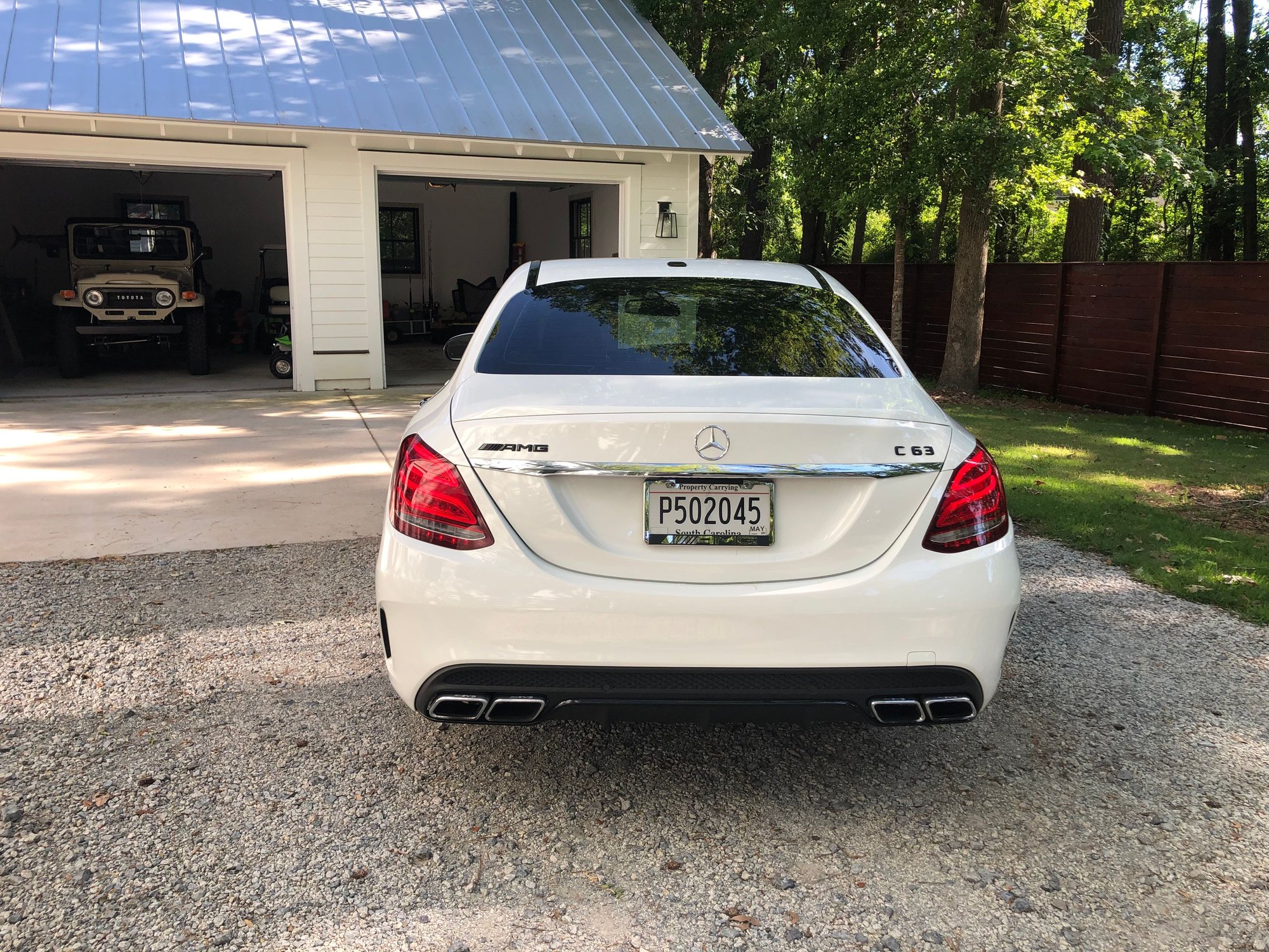 2016 Mercedes-Benz C63 AMG - 2016 C63 - Dinan Tuned - Used - VIN 55SWF8GB0GU168522 - 37,500 Miles - 8 cyl - Sedan - White - Charleston, SC 29464, United States