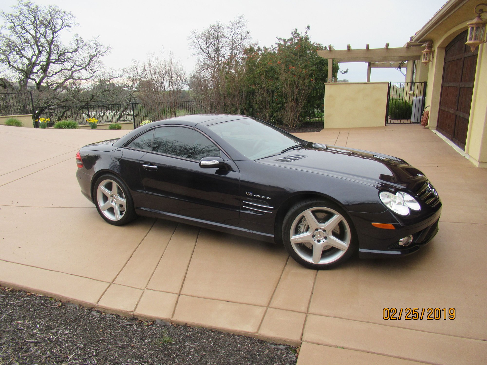 2007 Mercedes-Benz SL55 AMG - 2007 SL55 - For sale - Rare color - Used - VIN WDBSK72F47F129275 - 8 cyl - 2WD - Automatic - Convertible - Blue - Sacramento, CA 95822, United States