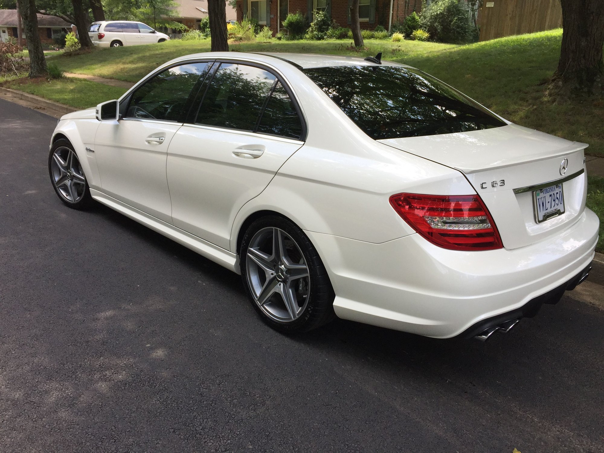 2013 Mercedes-Benz C63 AMG - Low Miles 2013 Diamond White C63 w/Extras! - Used - VIN WDDGF7HB3DA801118 - 27,000 Miles - 8 cyl - 2WD - Automatic - Sedan - White - Alexandria, VA 22312, United States