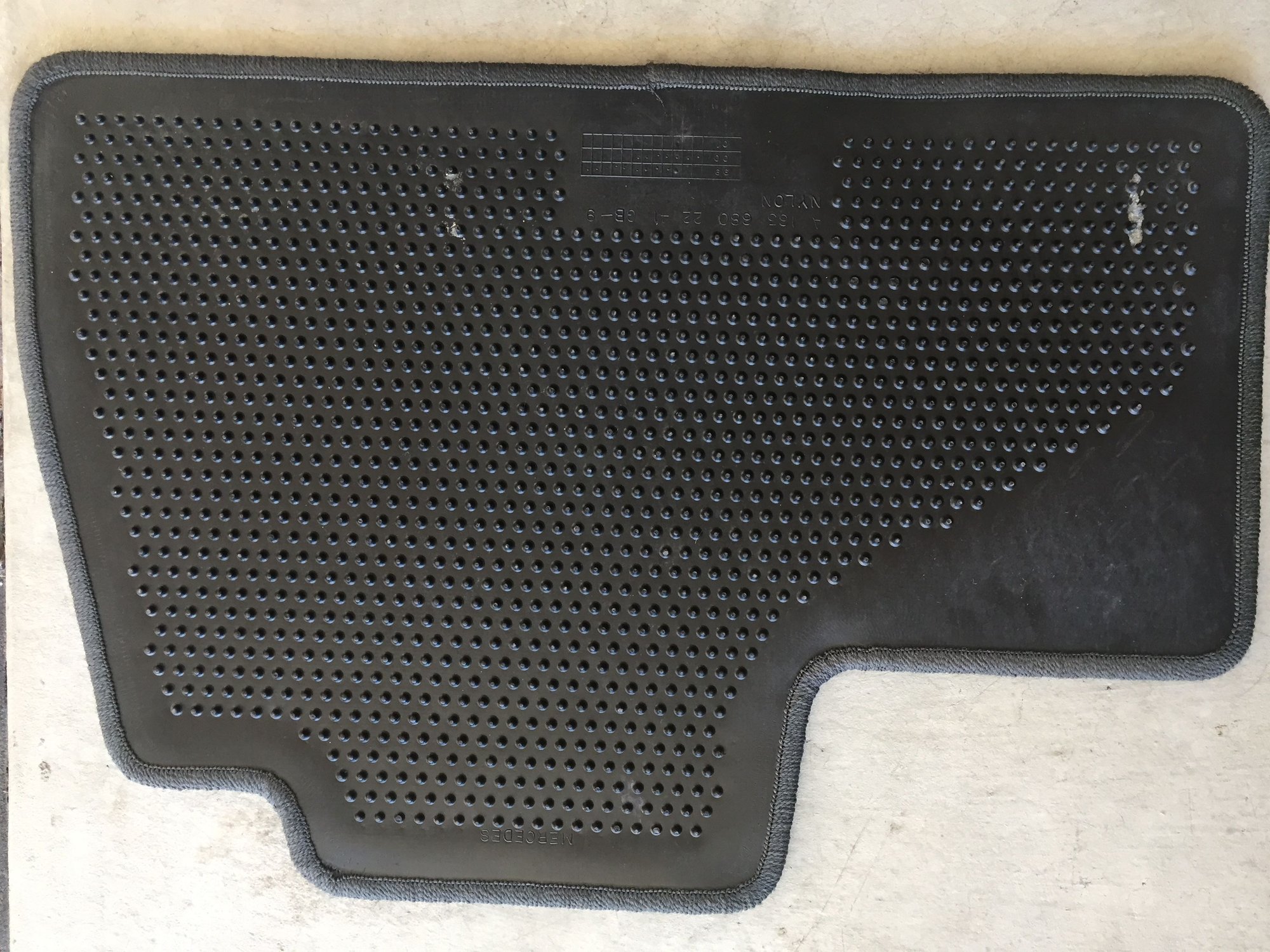 W163 Floor Mats Forums