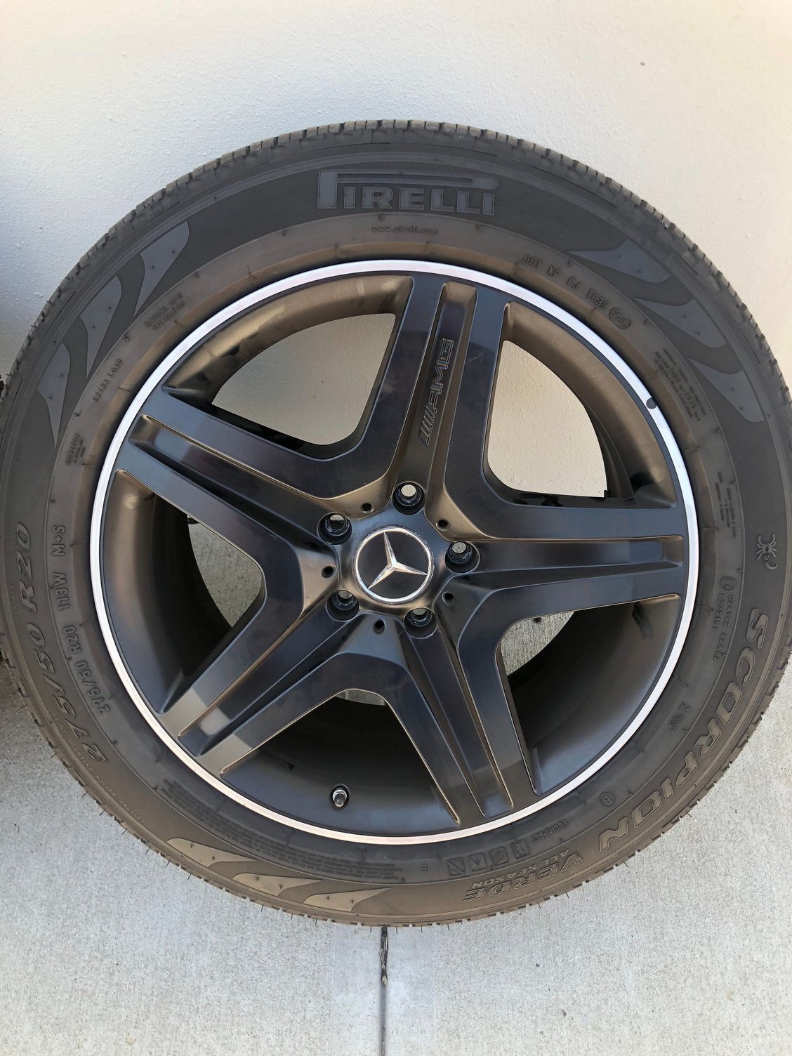 Wheels and Tires/Axles - 20" G63 AMG Wheels x 4 (no curb rash, includes TPMS, FREE SHIPPING ANYWHERE IN USA) - Used - All Years Mercedes-Benz G63 AMG - Indianapolis, IN 46202, United States
