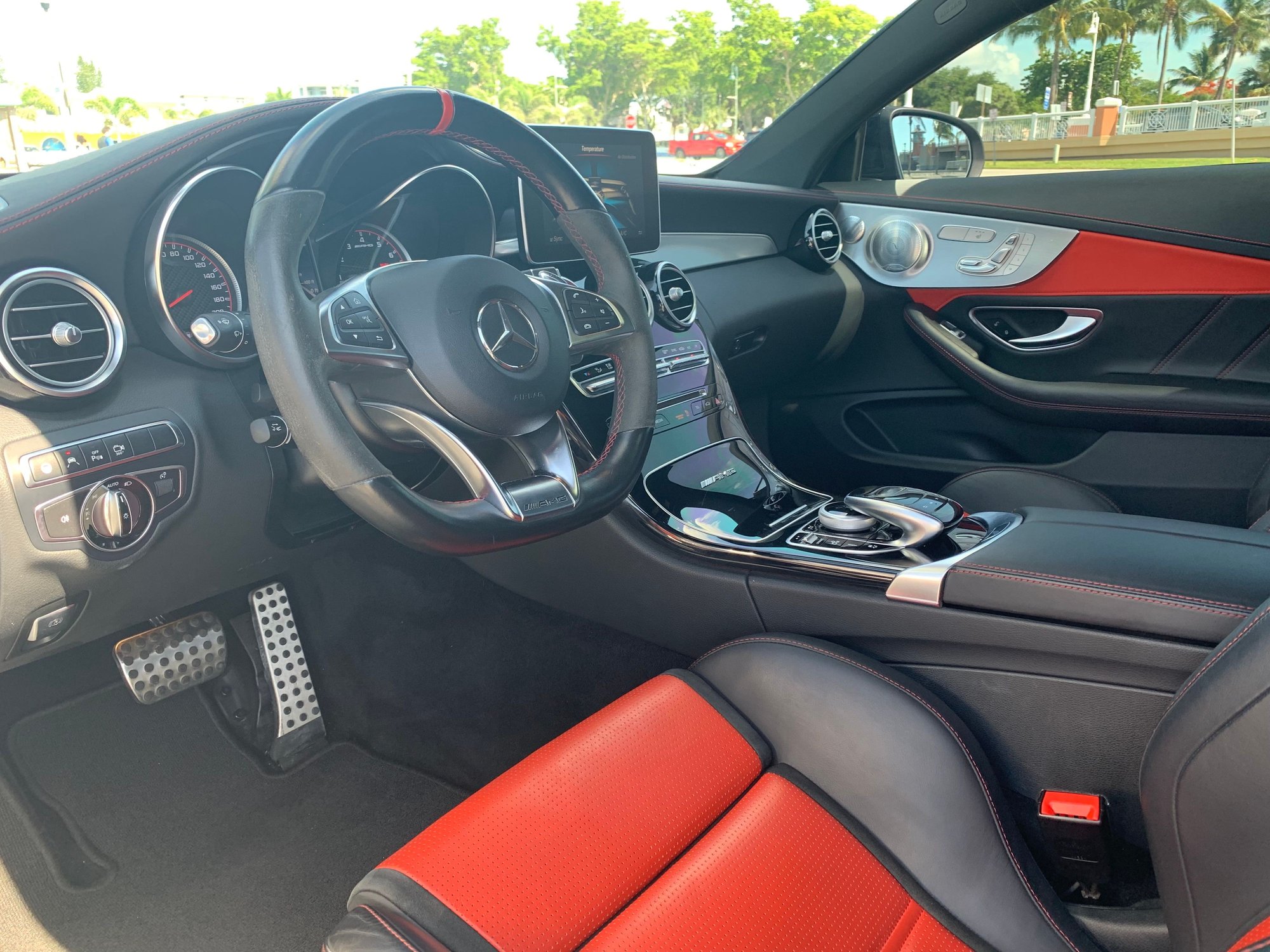 2017 Mercedes-Benz C63 AMG S - 2017 Mercedes-Benz AMG C63 S Coupe - Used - VIN WDDWJ8HB4HF476505 - 26,942 Miles - 8 cyl - AWD - Automatic - Coupe - Black - West Palm Beach, FL 33407, United States
