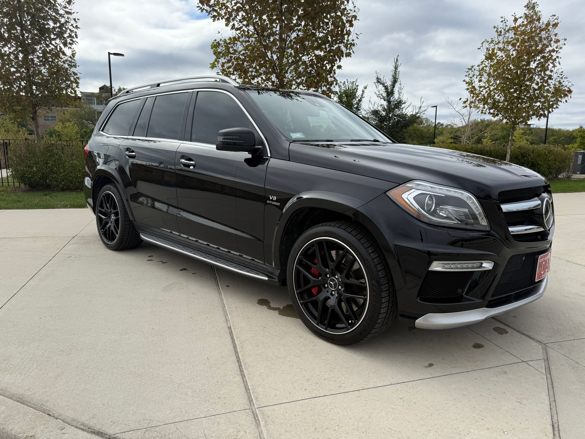 2014 Mercedes-Benz GL63 AMG - 2014 GL63 AMG - 58k miles - Chicago - Above Average - Warranty through 2026 - Used - VIN 4JGDF7EE6EA410957 - 58,400 Miles - 8 cyl - AWD - Automatic - SUV - Black - Chicago, IL 60622, United States