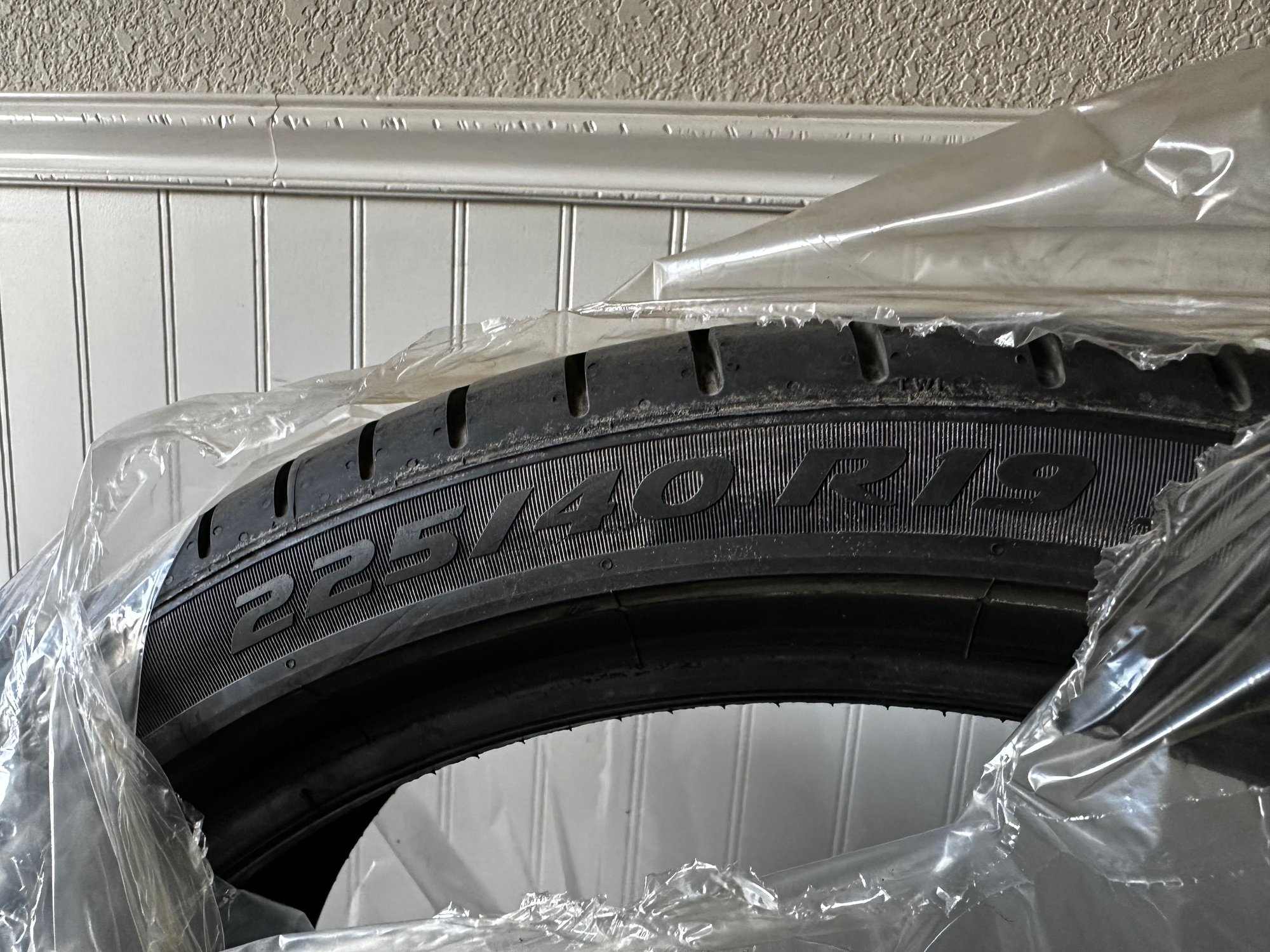 Wheels and Tires/Axles - Pirelli P Zero run flat tires 225-40-19 front 255-35-19 new set - New - All Years Any Make All Models - Centennial, CO 80016, United States