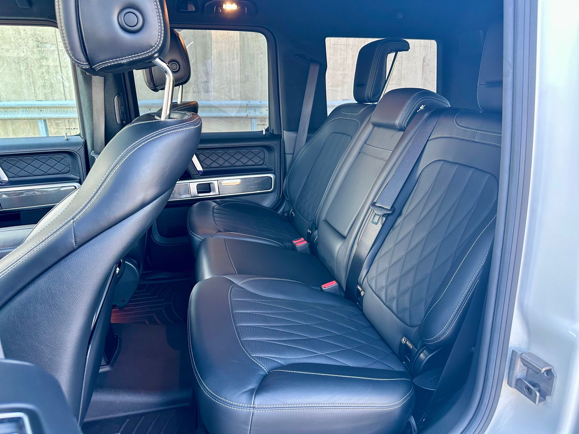 2020 Mercedes-Benz G550 - 2020 G550 - Used - VIN W1NYC6BJ4LX344664 - 23,810 Miles - 8 cyl - 4WD - Automatic - SUV - White - Chicago, IL 60607, United States