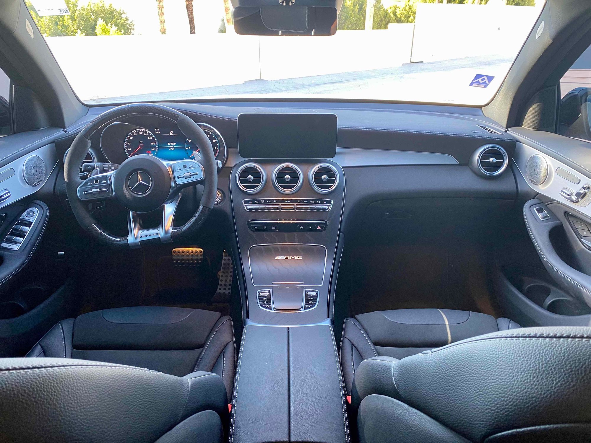 2021 Mercedes-Benz GLC-Class - 2021 Mercedes-Benz GLC63 AMG - Only 5,000 Miles - Fully Loaded - Used - VIN W1N0G8JB8MF902627 - 5,000 Miles - 8 cyl - AWD - Automatic - SUV - White - Glendale, CA 91201, United States