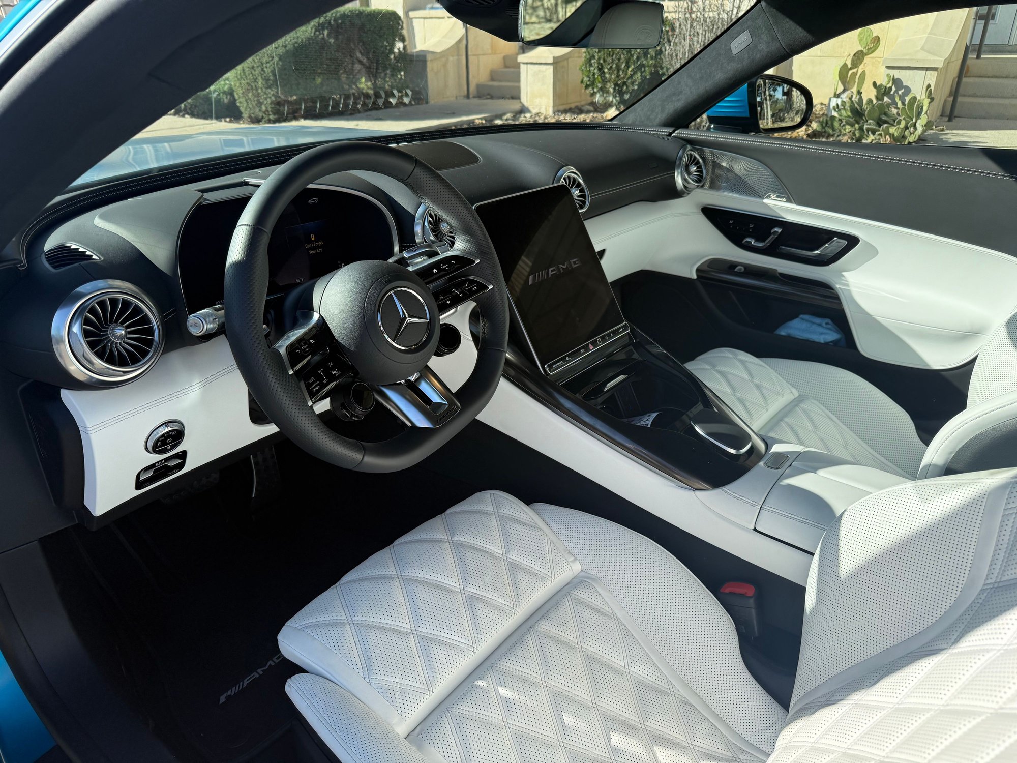 2024 Mercedes-Benz AMG GT - 2024 AMG GT 55 For Sale - Used - VIN W1KRJ8ABXRF002907 - 3,000 Miles - 8 cyl - AWD - Automatic - Coupe - Blue - San Antonio, TX 78255, United States
