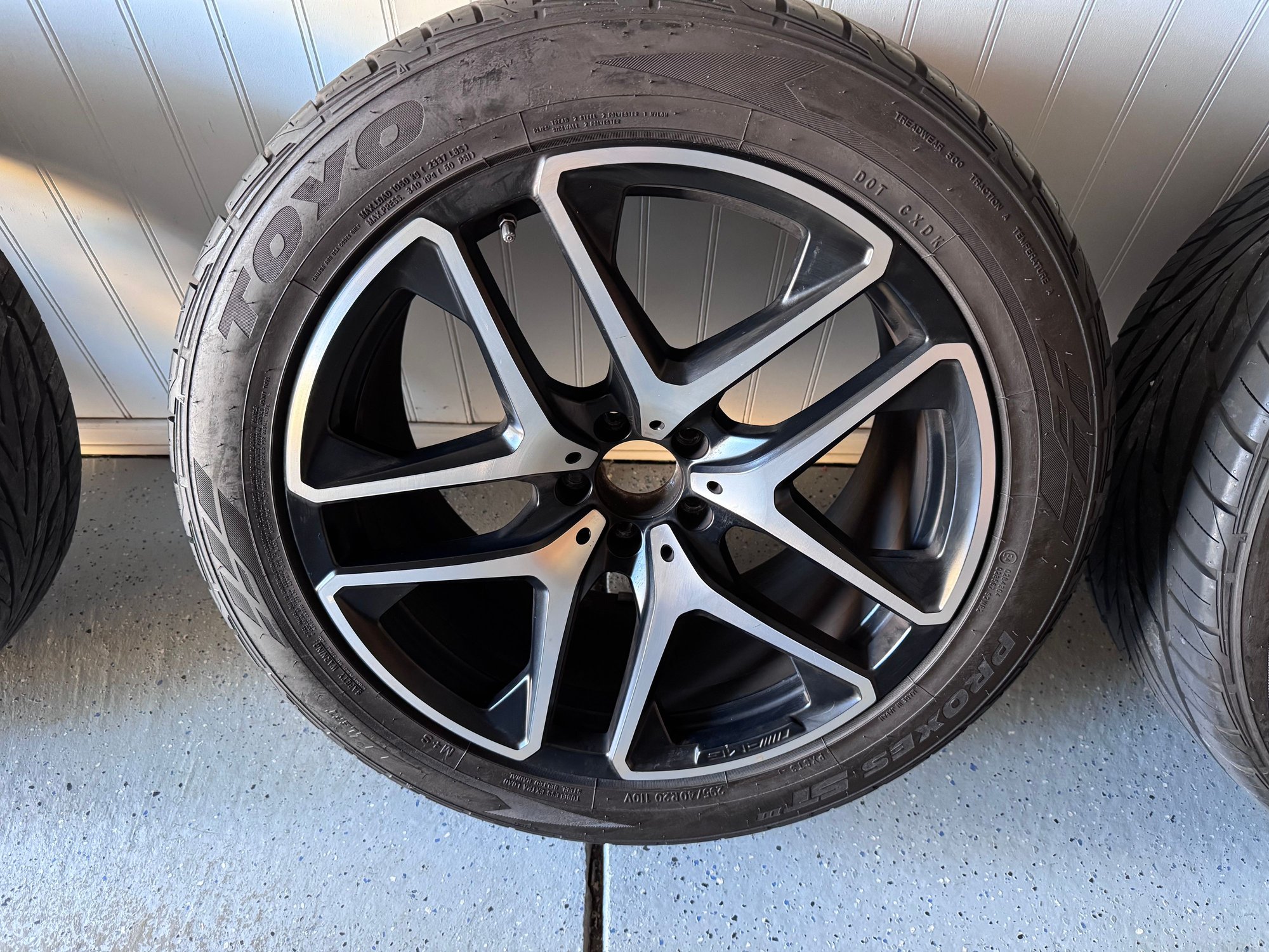 Wheels and Tires/Axles - Orignal GLC63 AMG wheels/tires set, TPMS installed, flawless condition. $2000 - Used - 2018 to 2021 Mercedes-Benz GLC63 AMG - Aurora, CO 80016, United States