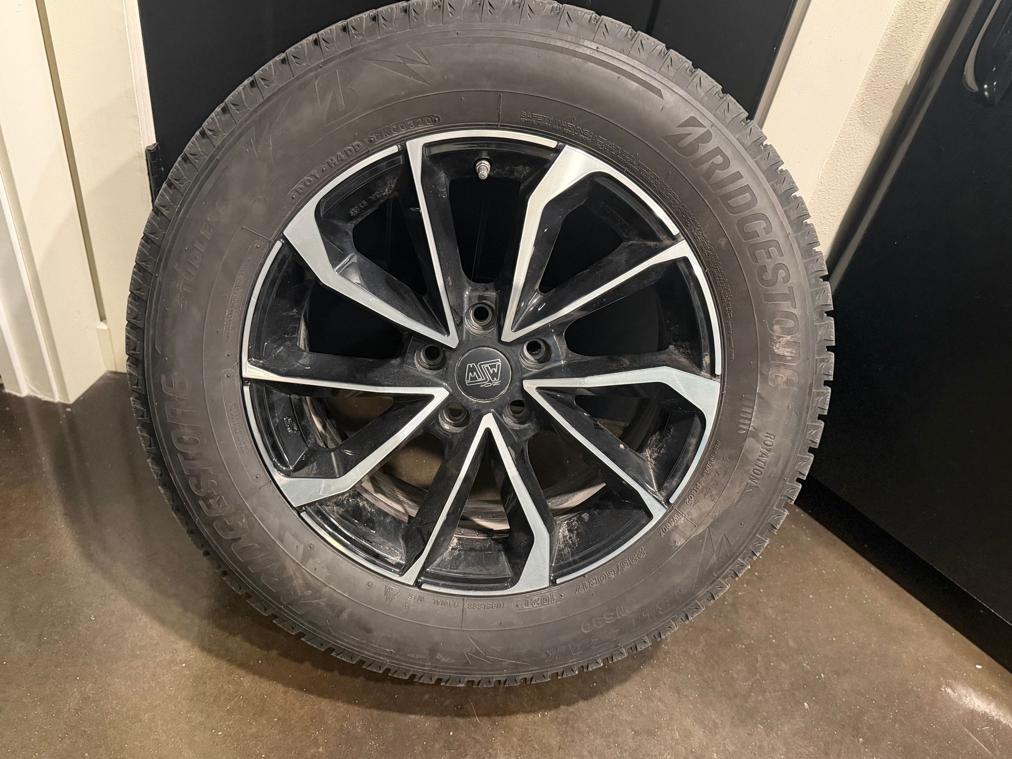 Wheels and Tires/Axles - 17 inch Snow tires Bridgestone Blizzak WS90 with Wheels GLB - Used - -1 to 2027  All Models - Bemidji, MN 56601, United States