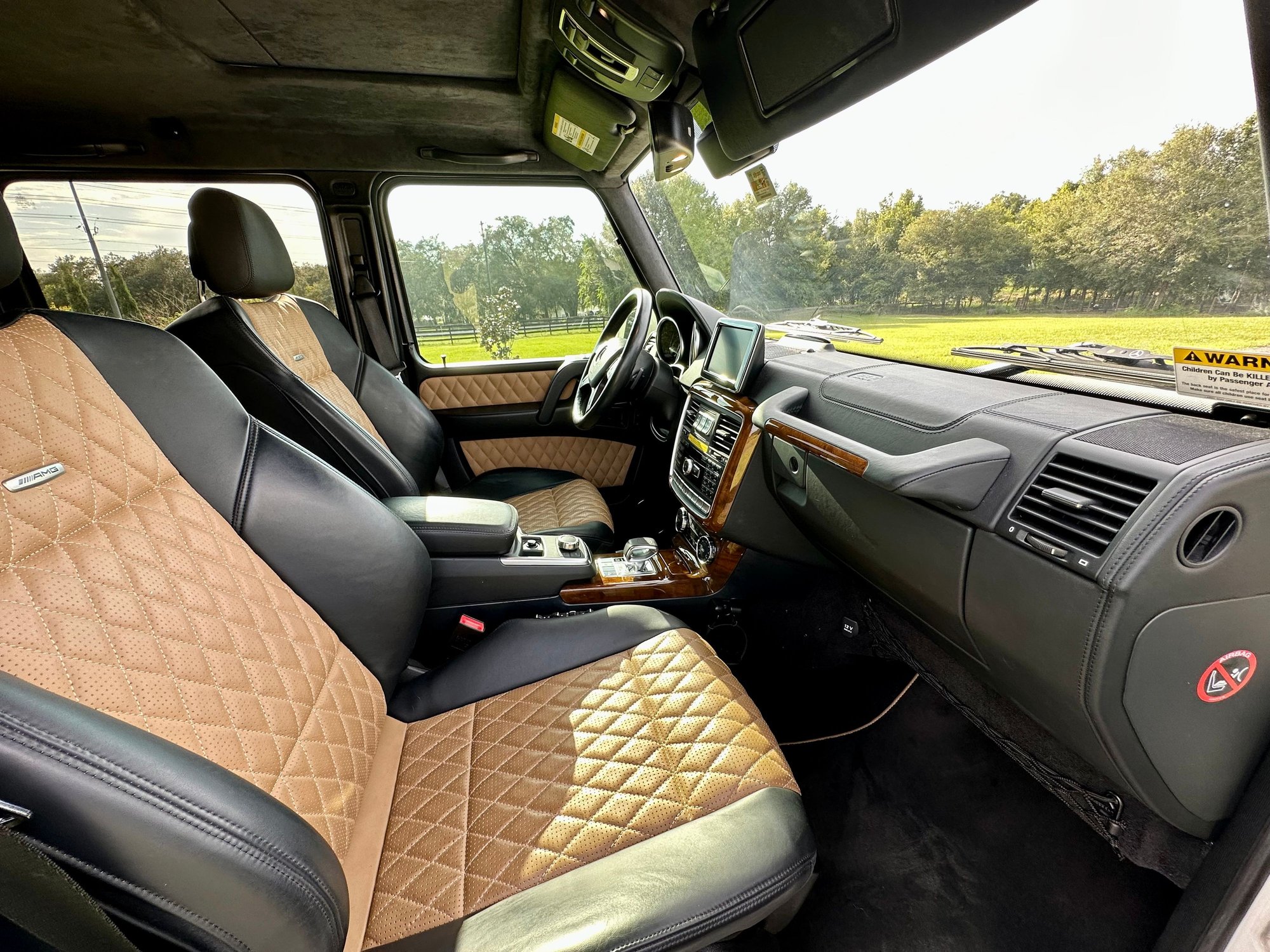 2013 Mercedes-Benz G63 AMG - 2013 Mercedes-Benz G63 AMG w/28k Miles - Used - VIN WDCYC7DF4DX212103 - 28,940 Miles - 8 cyl - AWD - Automatic - SUV - White - Apopka, FL 32712, United States