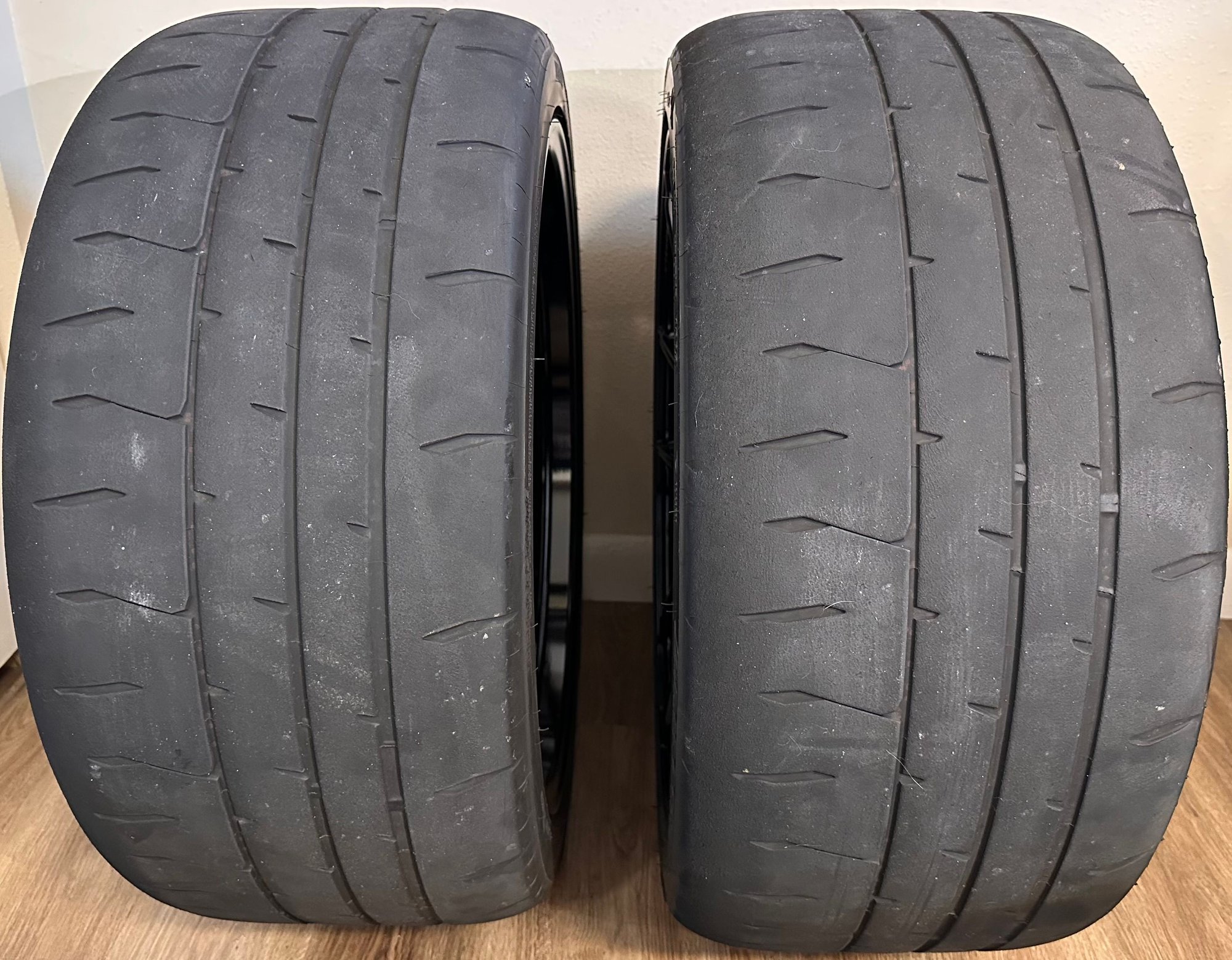 Wheels and Tires/Axles - C63S sedan OZ Leggara and bridgestone RE71RS - Used - -1 to 2027  All Models - Fort Myers, FL 33901, United States