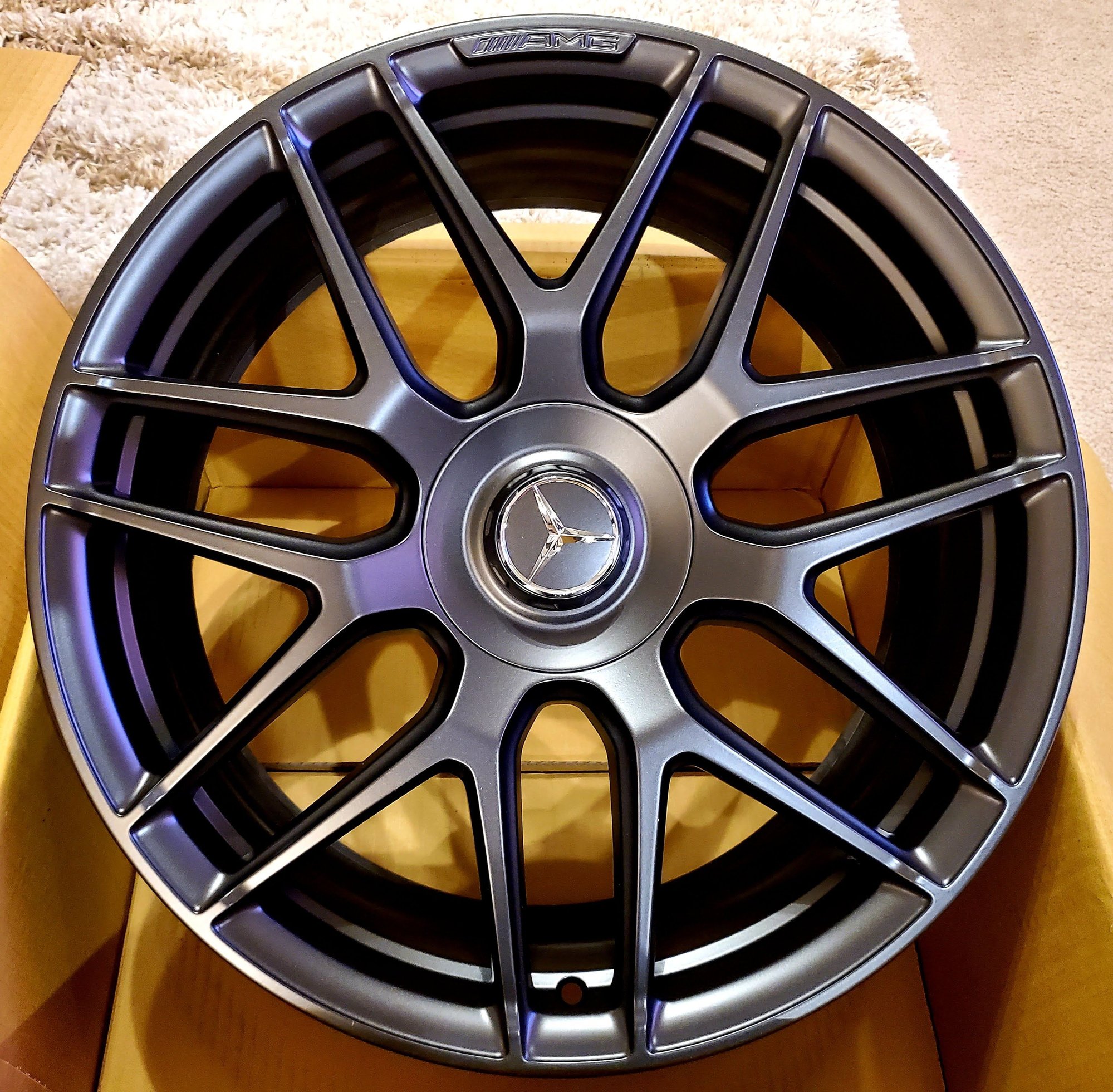 Wheels and Tires/Axles - 4 GENUINE MERCEDES AMG WHEELS S65 S63 S550 AMG OEM FACTORY 20" - New - Dallas, TX 75040, United States