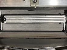Center radiator layout without bumper 
