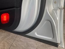 Front passenger side door (no projector)