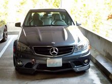 2010 Mercedes Benz C63. Gloss black grill wrap.